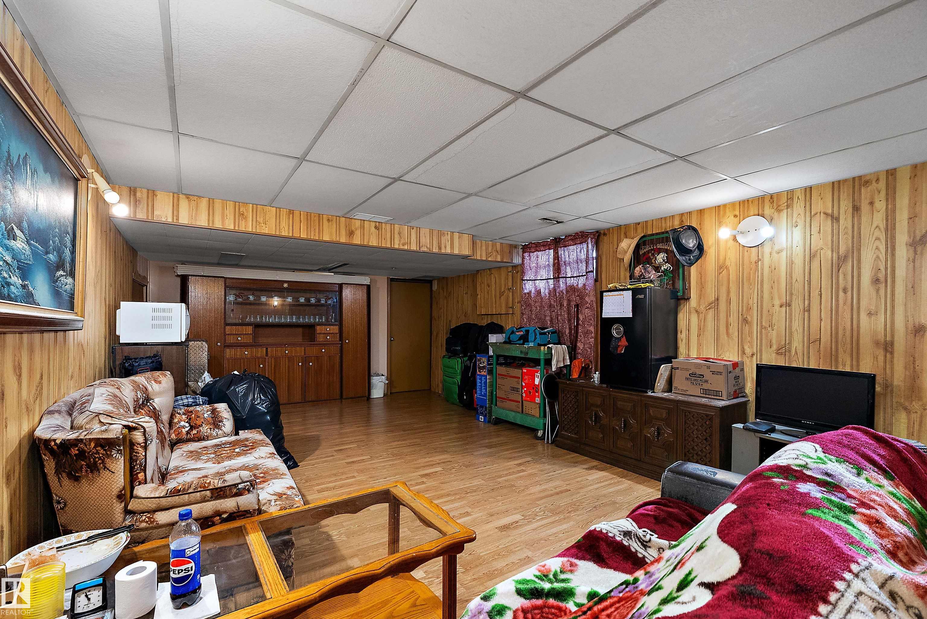 Photo 45 at 15907 101 Street NW, Beaumaris, Edmonton