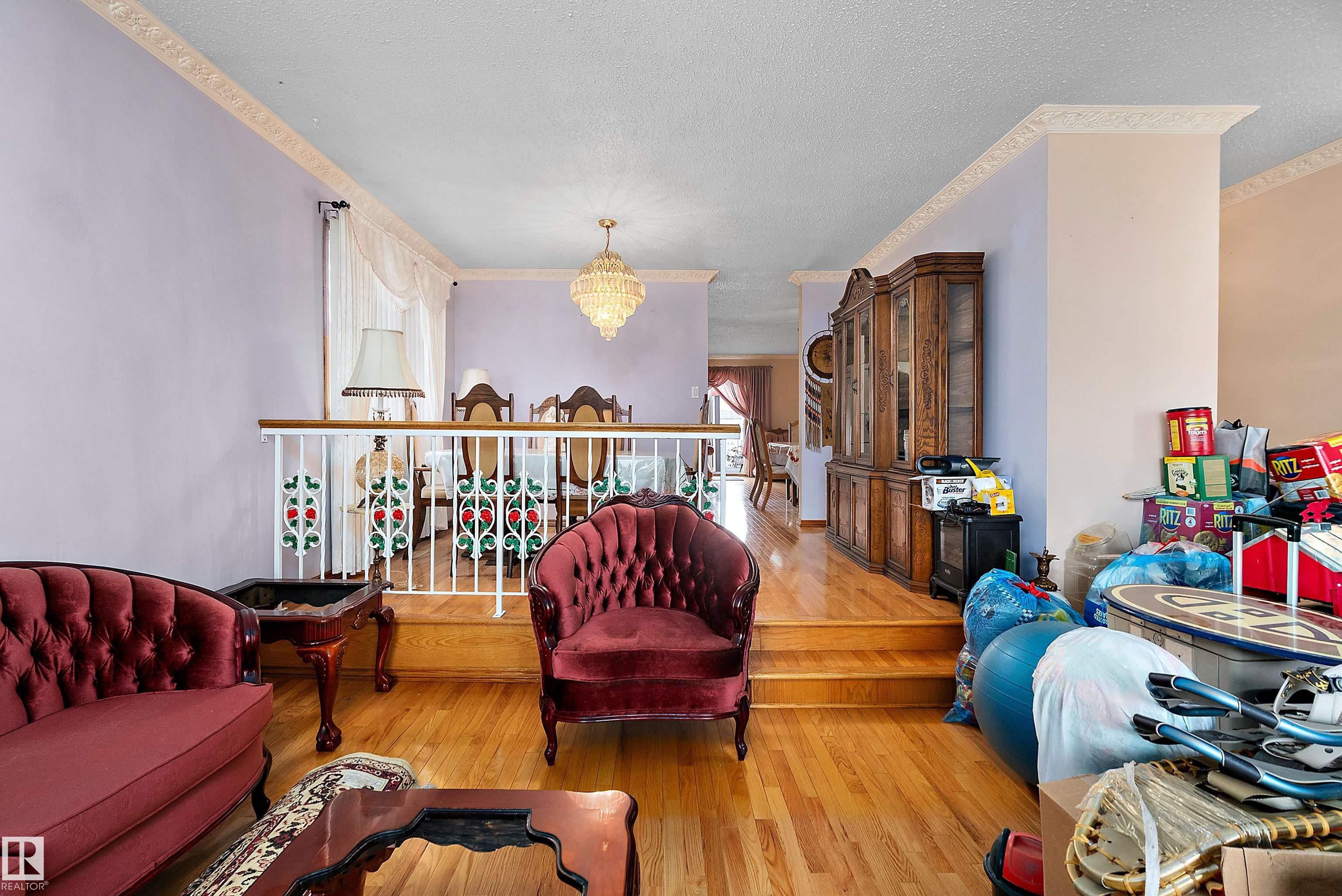 Photo 10 at 15907 101 Street NW, Beaumaris, Edmonton