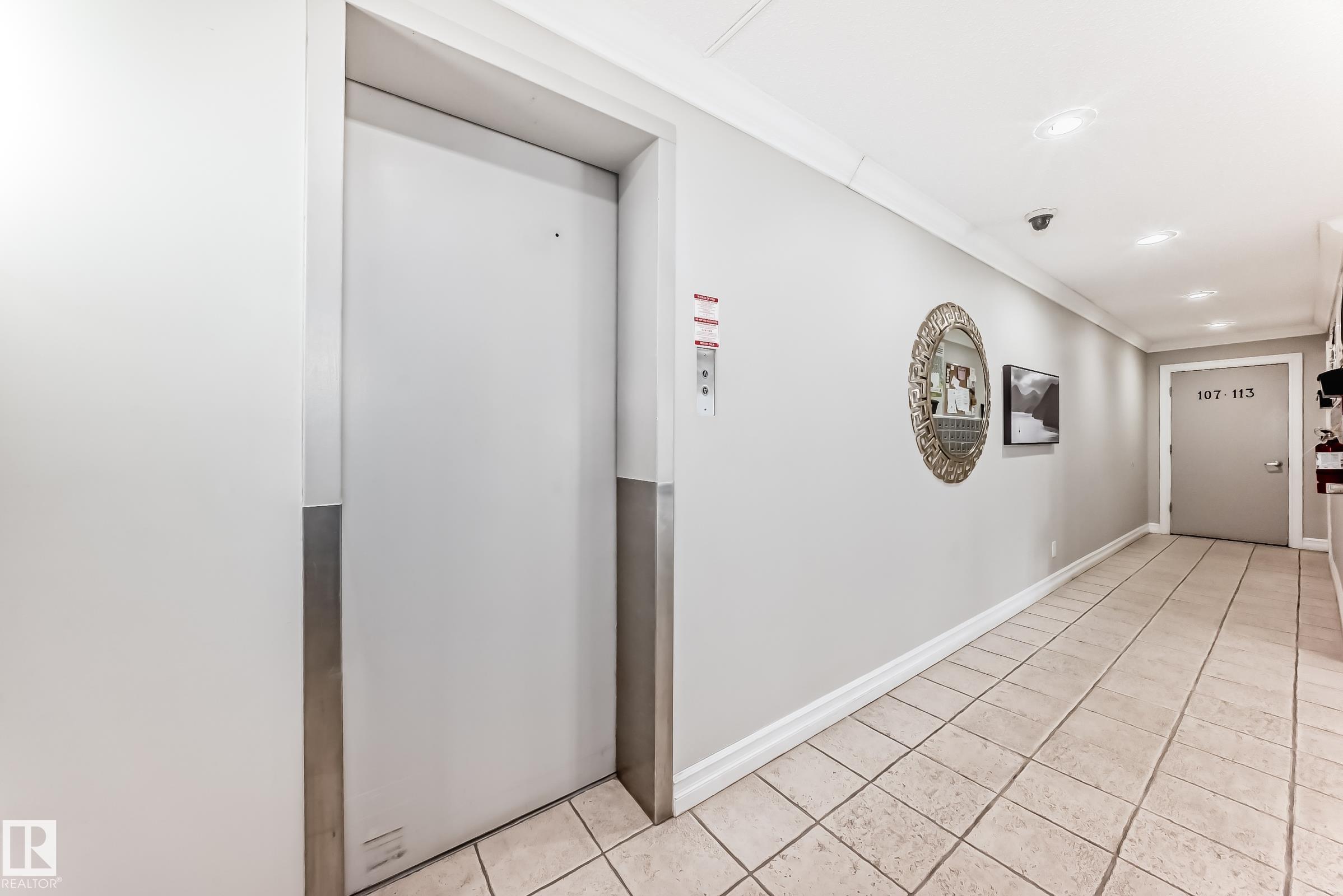 https://zimg.paragon.ice.com/ParagonImages/Property/PM/RAE/225401304/48/0/0/c92755df6349e3a7ee5779500767d213/1/b18d98ffaa7c6202f837576f2138d02f/225401304-a801df11-7193-4a4e-8b11-c643c4a3383c.JPG