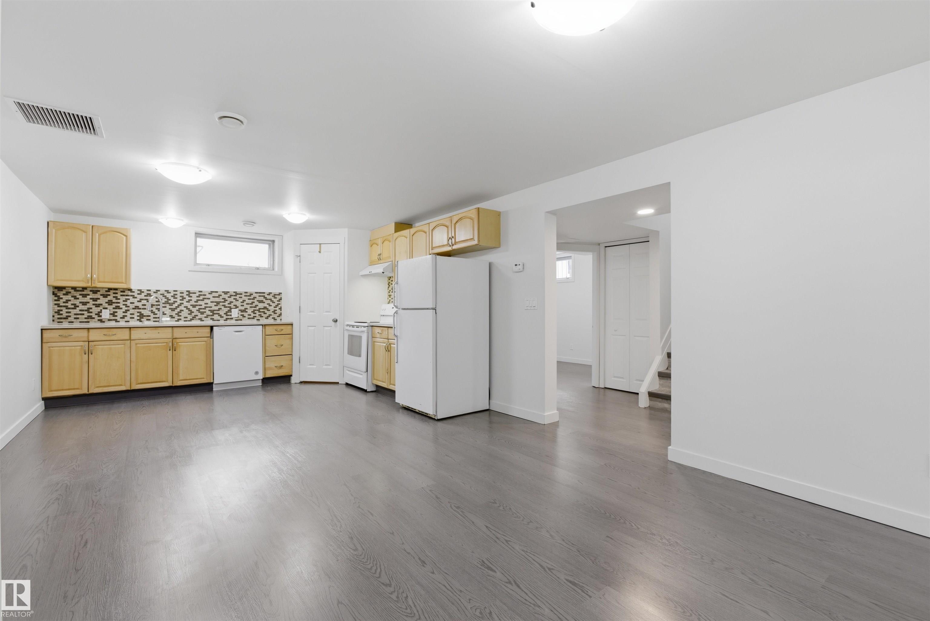Photo 27 at 7604 142 Avenue NW, Kildare, Edmonton
