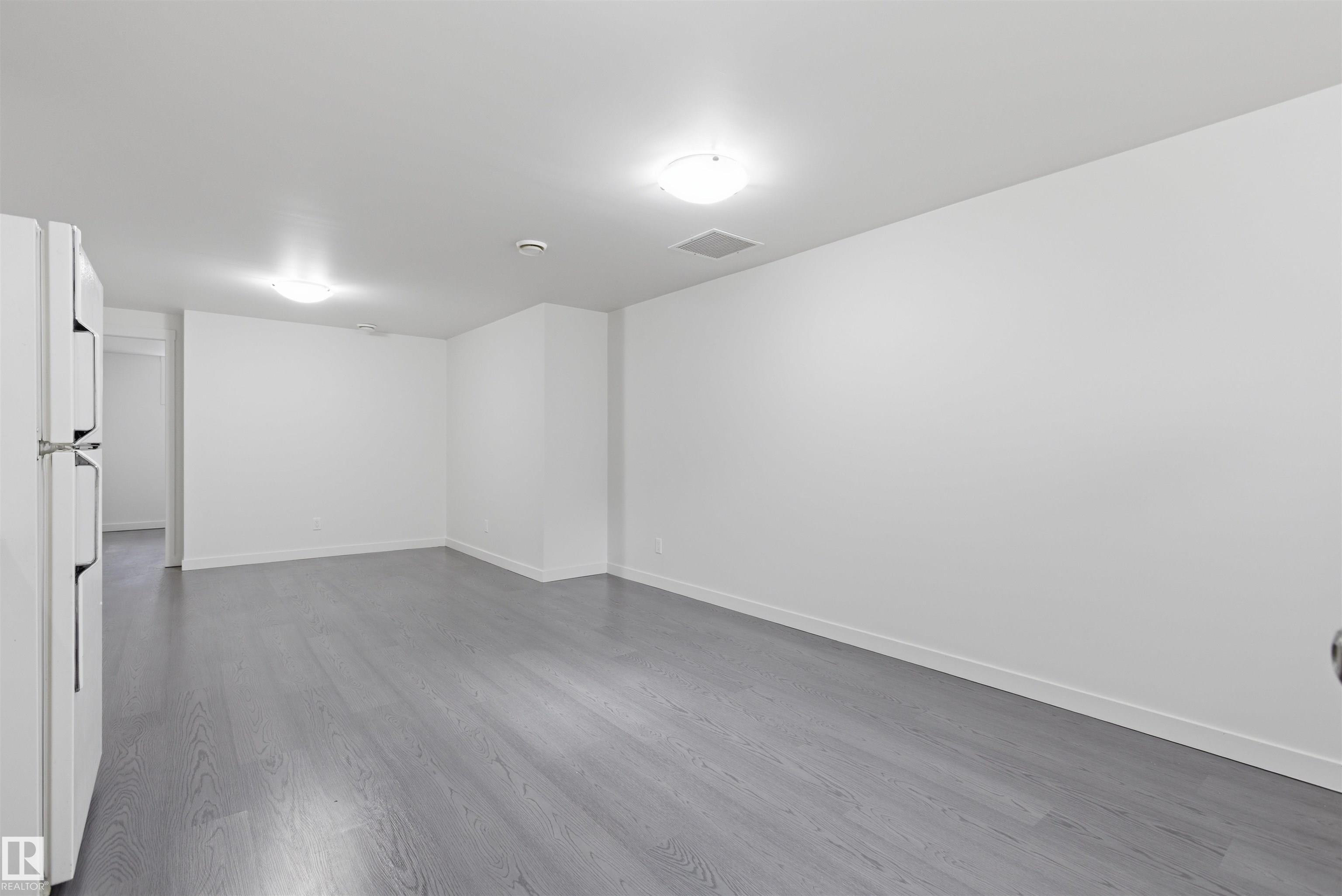 Photo 31 at 7604 142 Avenue NW, Kildare, Edmonton