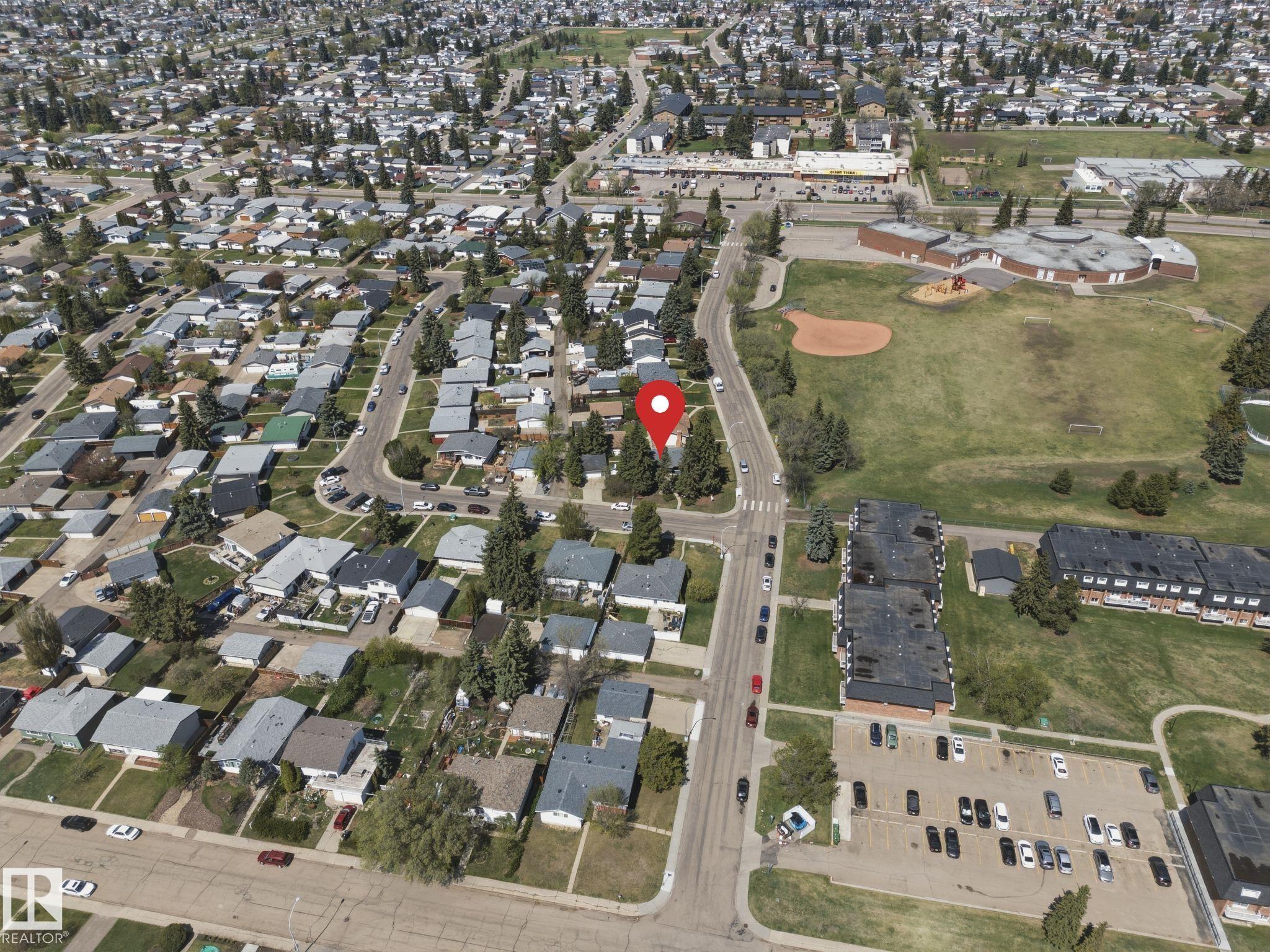Photo 58 at 7604 142 Avenue NW, Kildare, Edmonton
