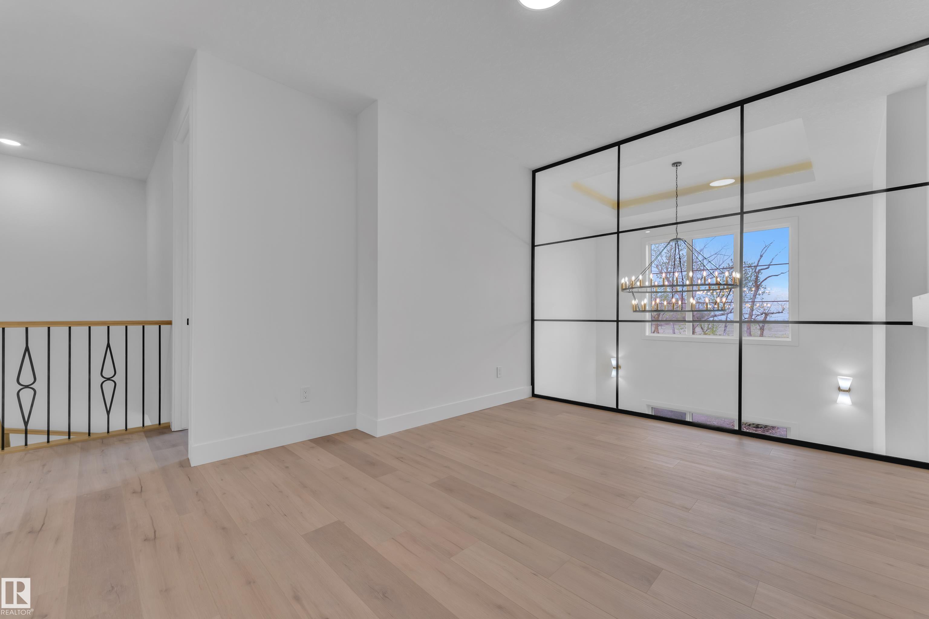 https://zimg.paragon.ice.com/ParagonImages/Property/PM/RAE/225401311/38/0/0/2b7cd1f29dcbd998fe6542f86ac2adef/1/9212ff052fbe652b07643b4023cbd0d9/225401311-ac57c8c8-b39b-466d-a97b-ac76cf2d92fd.JPG