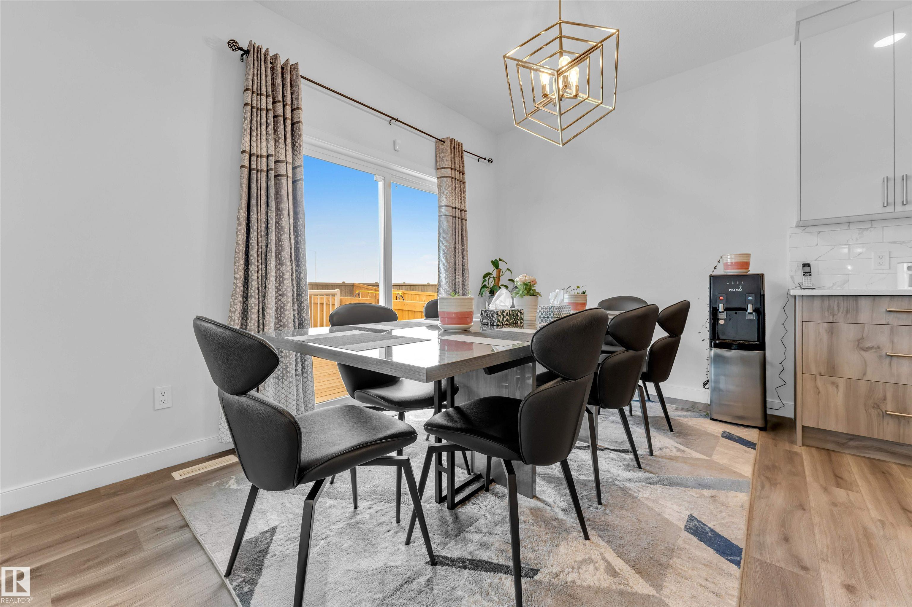 https://zimg.paragon.ice.com/ParagonImages/Property/PM/RAE/225401312/16/0/0/478aac24430d97b78685909e977cf7ce/1/4af699bfb5487bb0e2978ec78ae8a8d0/225401312-DC6196AD-0E74-4470-B8C0-7A1057CB4192.JPG