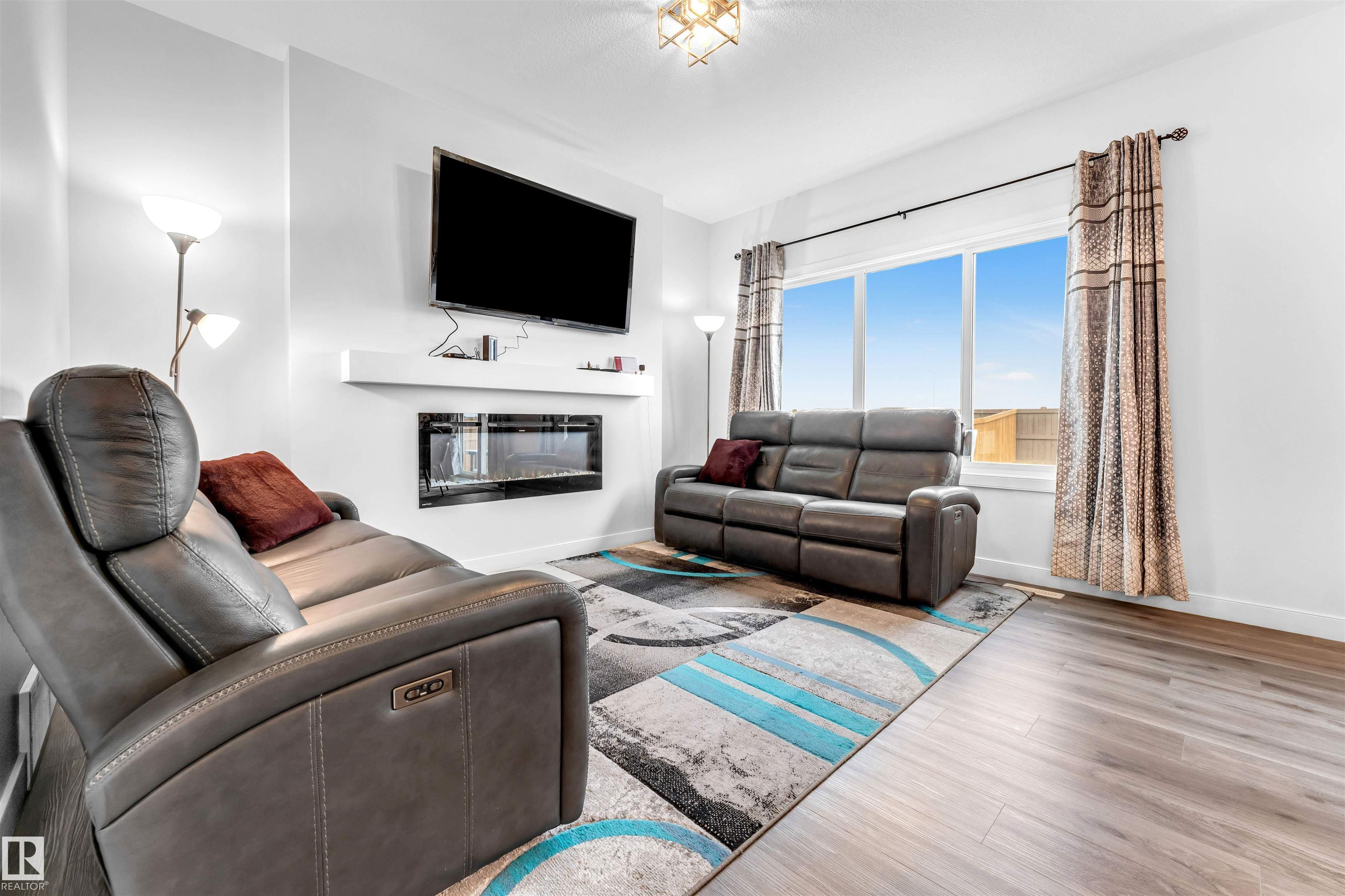 https://zimg.paragon.ice.com/ParagonImages/Property/PM/RAE/225401312/19/0/0/43d37ecc6988a40237ef1e62c1d71b7b/1/4af699bfb5487bb0e2978ec78ae8a8d0/225401312-96656A73-DCAA-4ECC-91AF-C2069C9F09DA.JPG