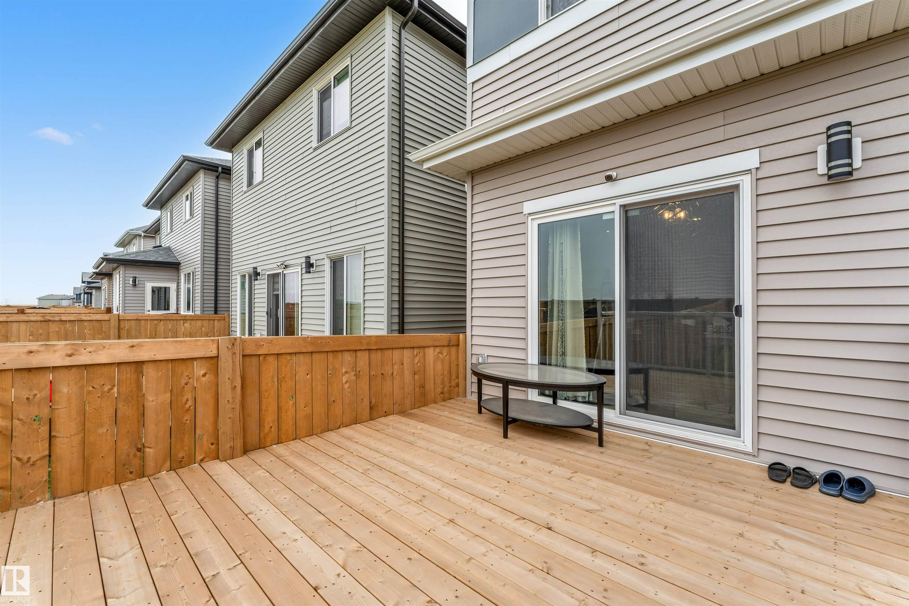 https://zimg.paragon.ice.com/ParagonImages/Property/PM/RAE/225401312/41/0/0/82b4b7af60a963d4df192a0ae694eac1/1/4af699bfb5487bb0e2978ec78ae8a8d0/225401312-7DCF48C9-7771-4FAF-8E05-C982C6662864.JPG