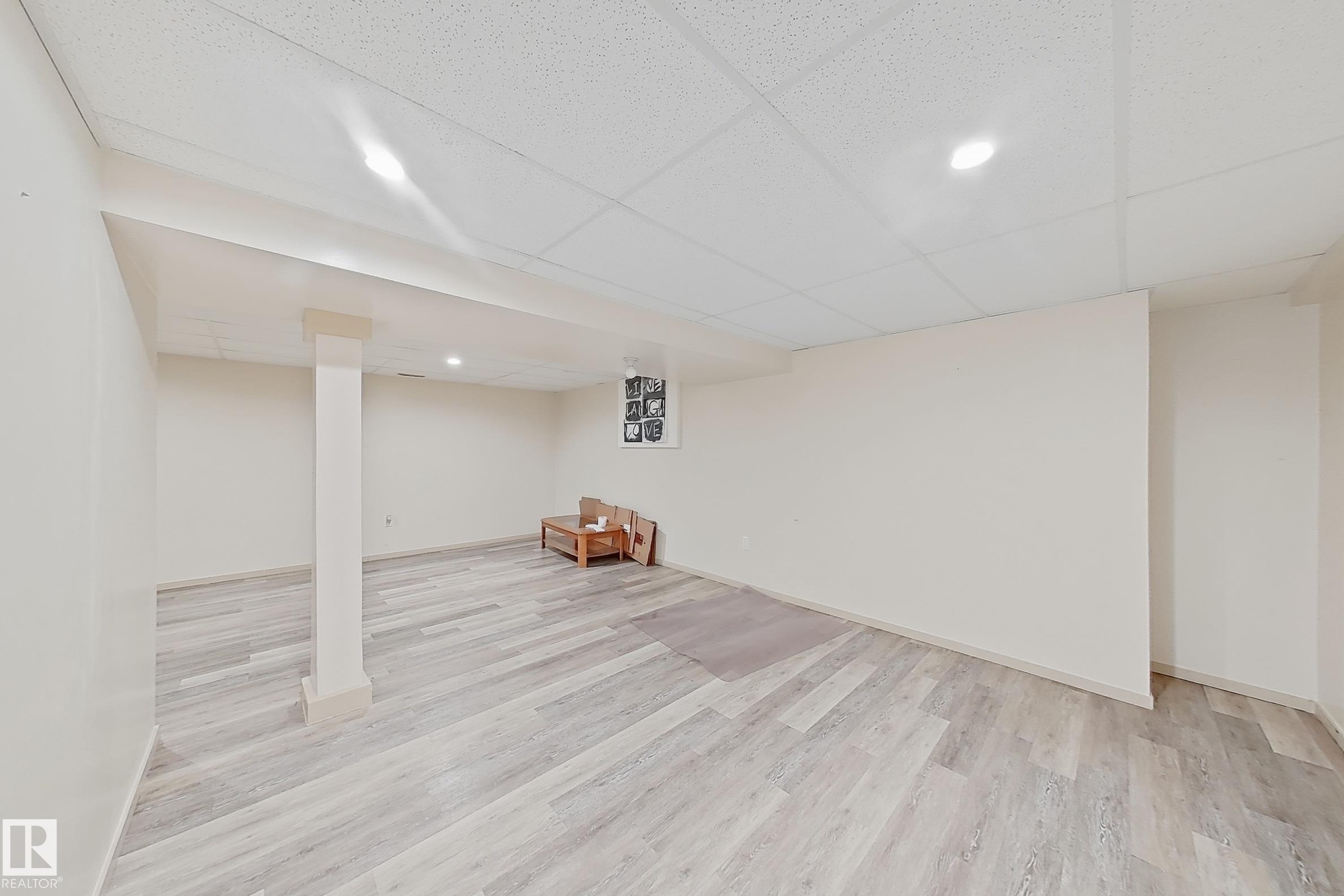 Photo 16 at 5514 93a Avenue NW, Ottewell, Edmonton