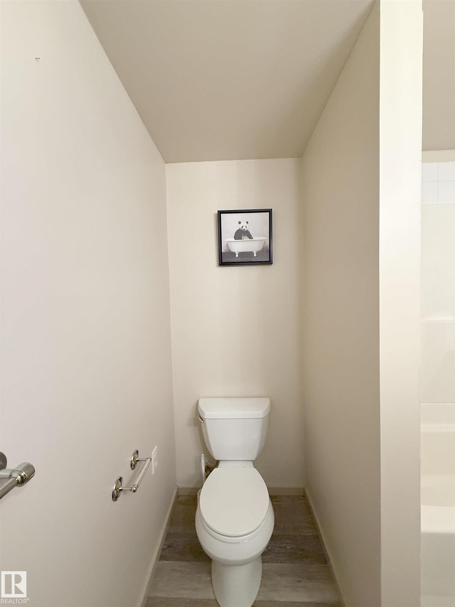Photo 24 at 5514 93a Avenue NW, Ottewell, Edmonton