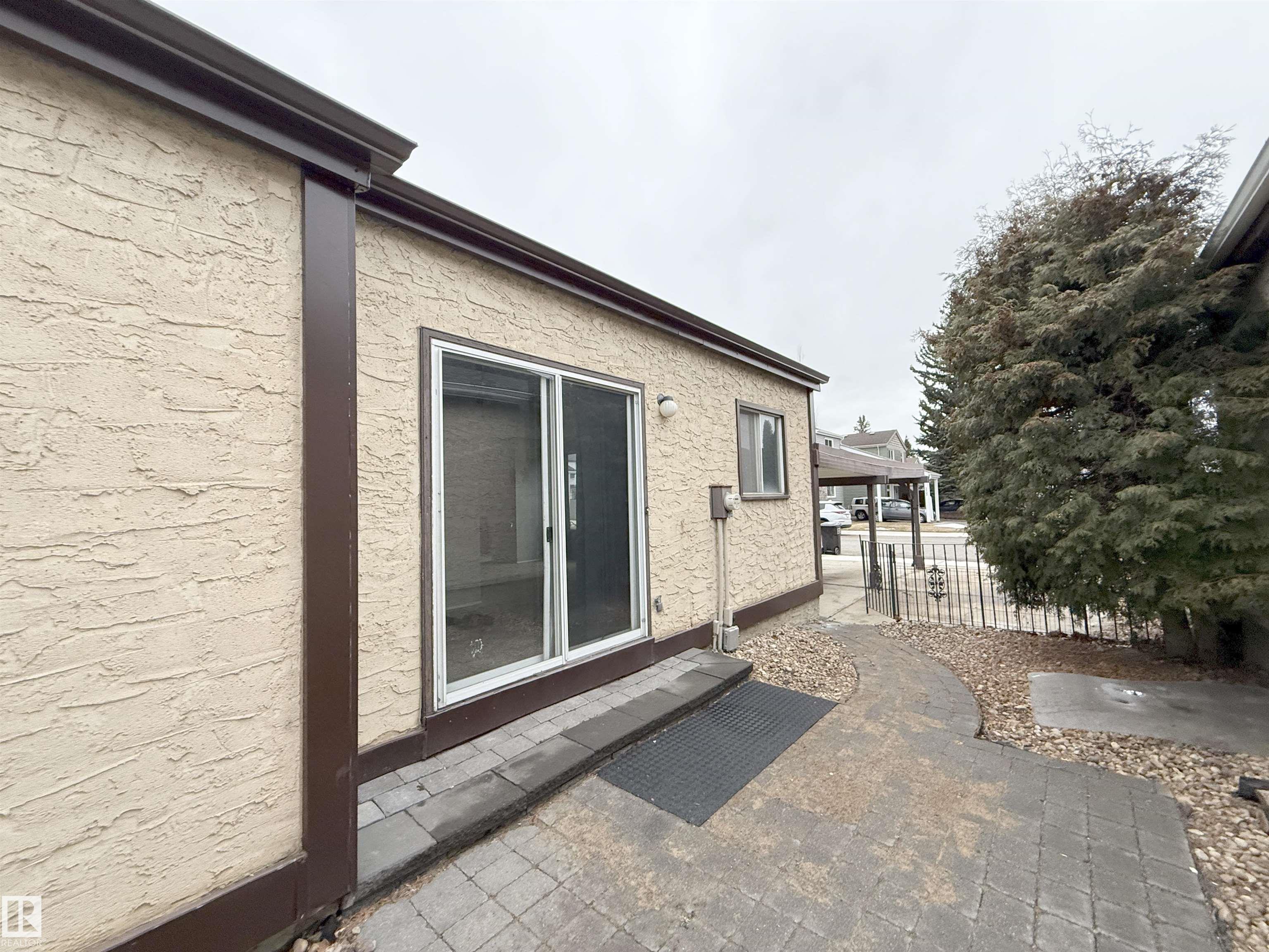 Photo 27 at 5514 93a Avenue NW, Ottewell, Edmonton