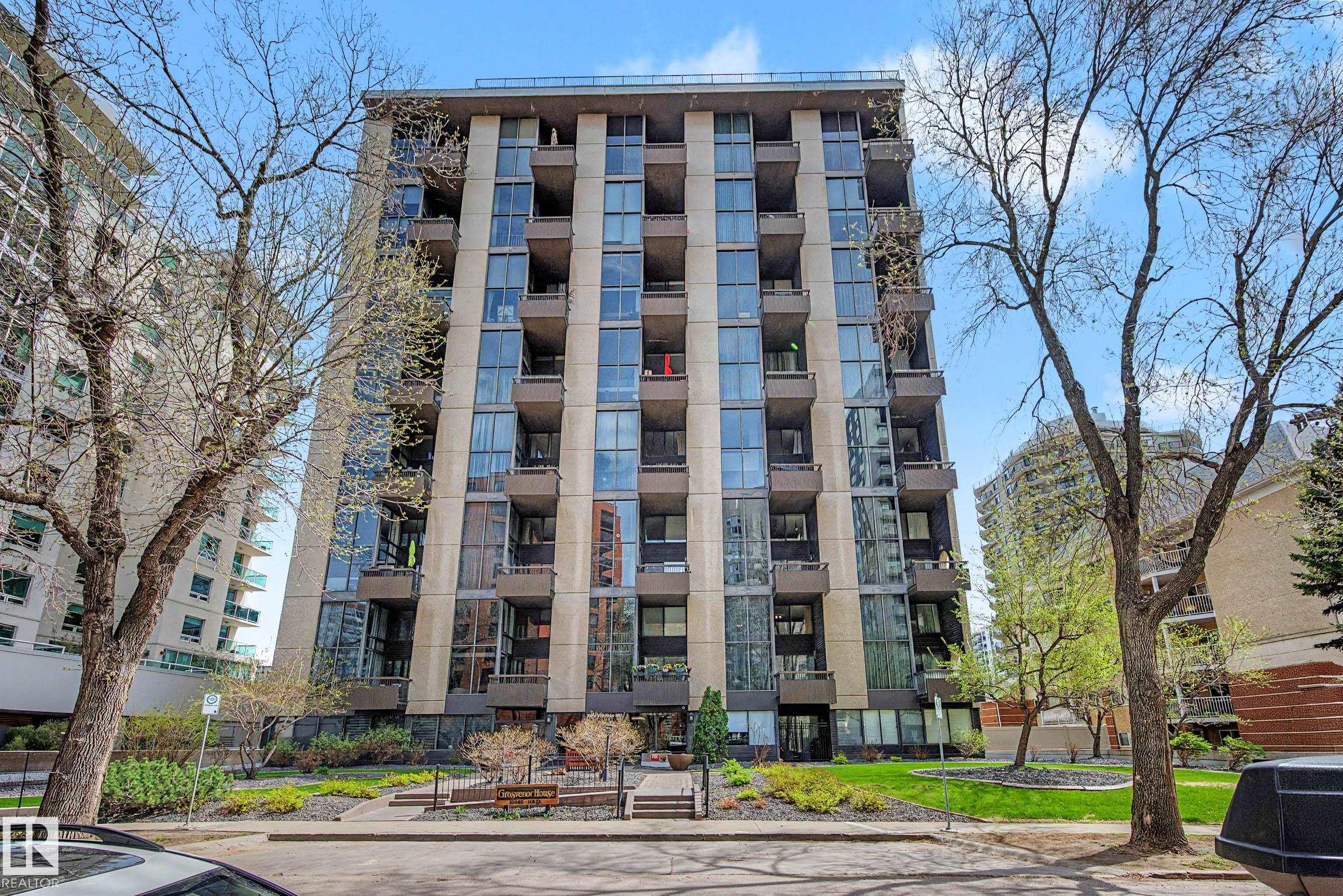 1205 - 10045 118 Street NW, Wîhkwêntôwin, Edmonton