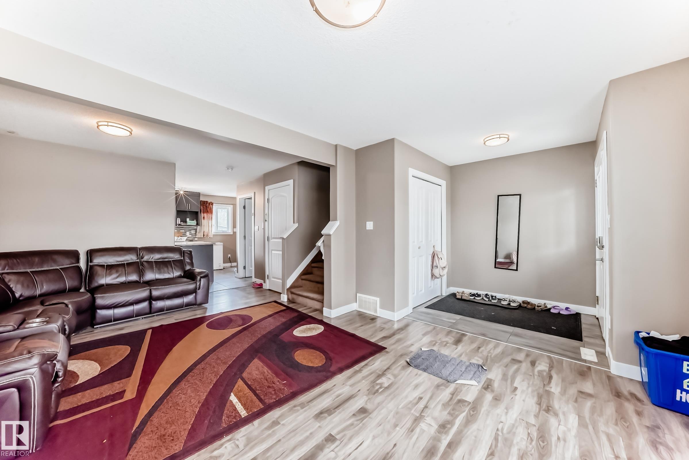 Photo 15 at 1 - 12833 123 Street NW, Calder, Edmonton