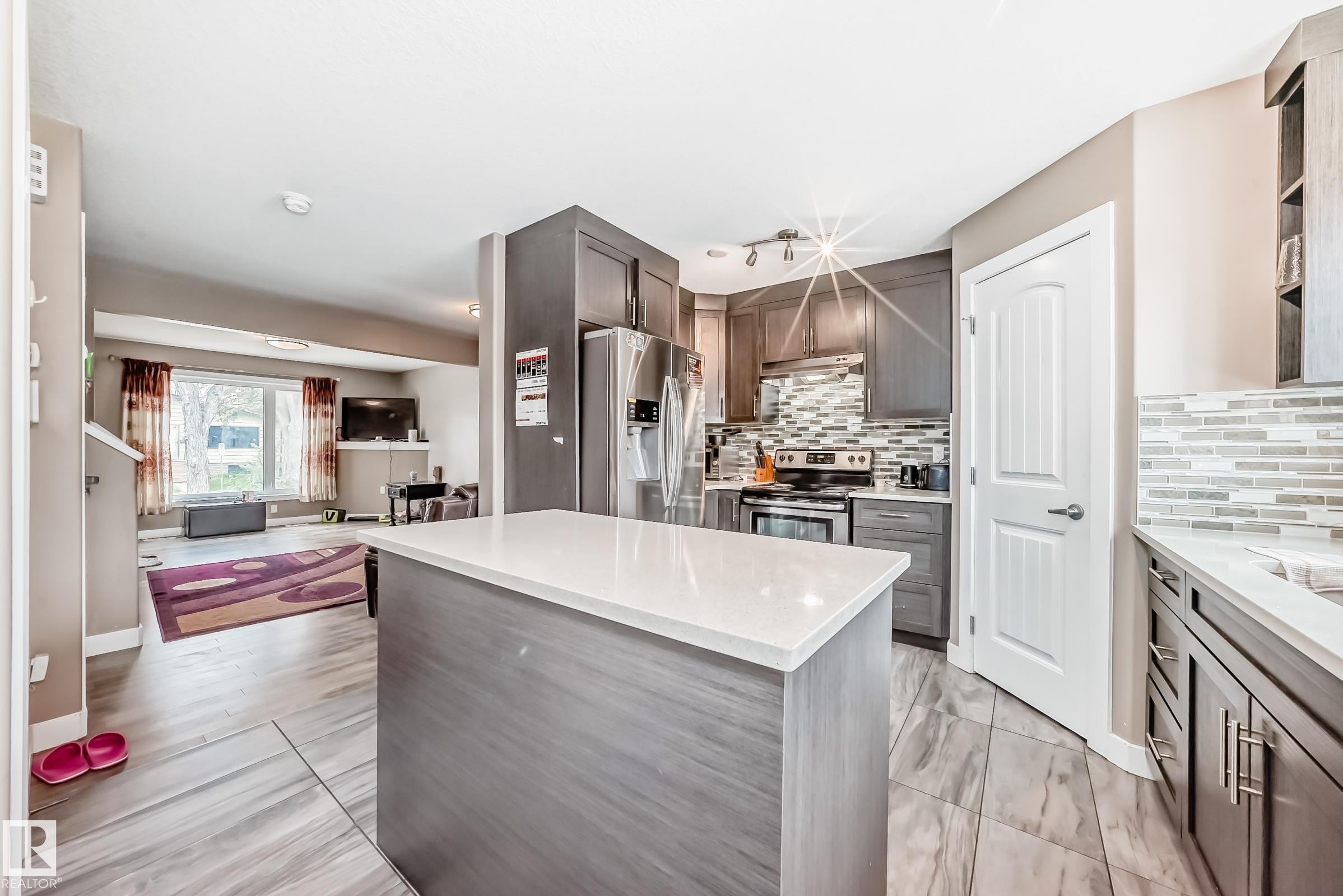 1 - 12833 123 Street NW, Calder, Edmonton