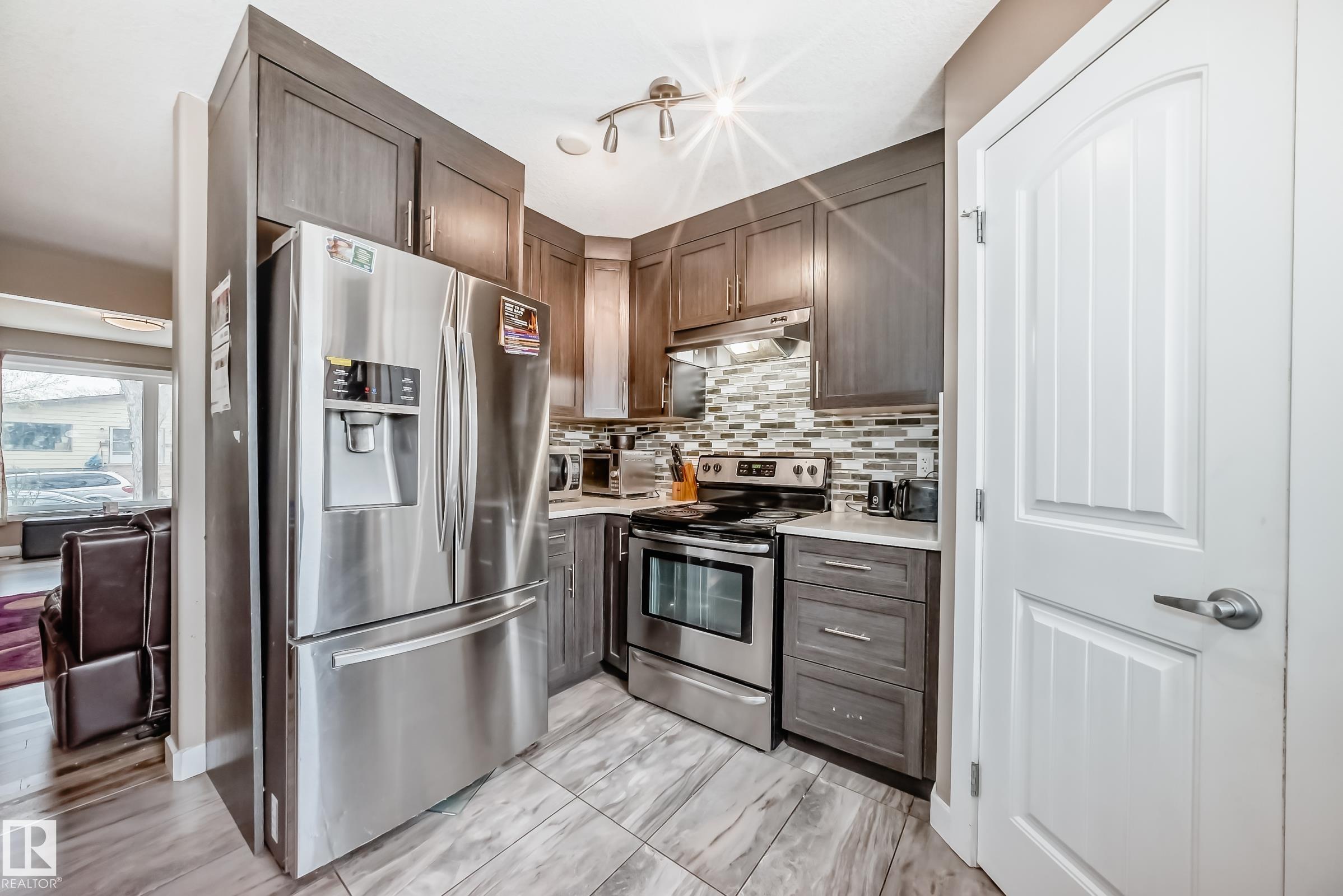 1 - 12833 123 Street NW, Calder, Edmonton