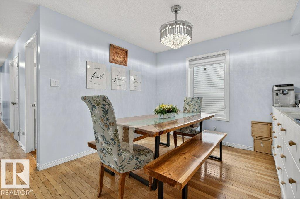 Photo 6 at 157 Kiniski Crescent NW, Kiniski Gardens, Edmonton