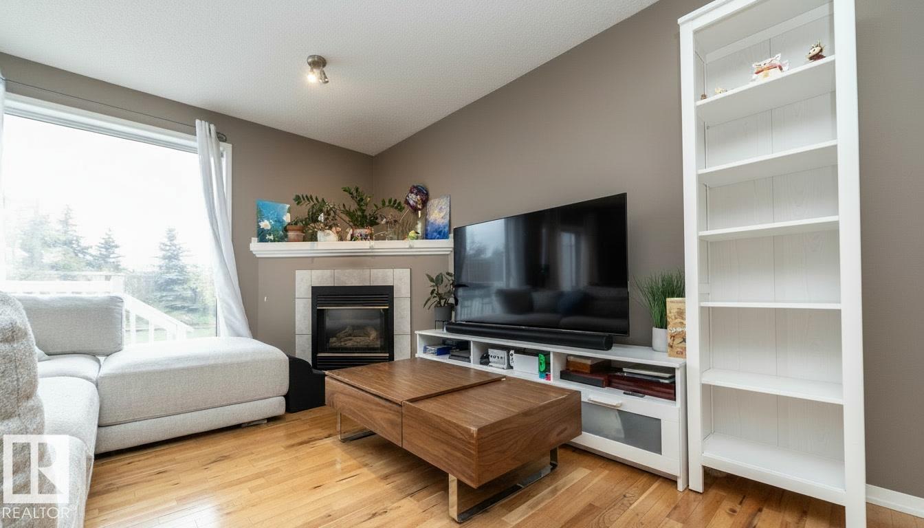 Picture for 9112 166 AV NW