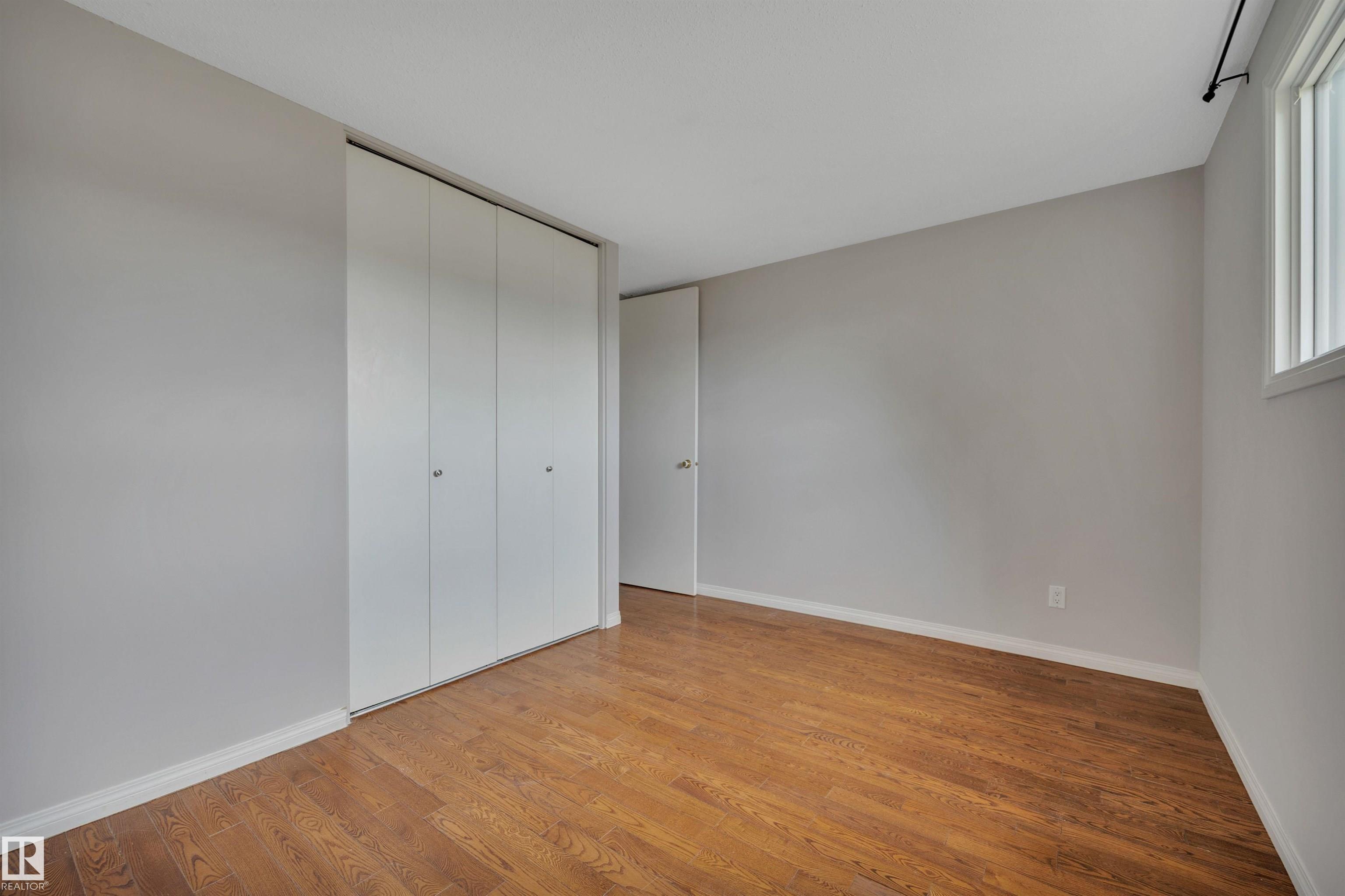 Photo 28 at 11719 152a Avenue NW, Caernarvon, Edmonton