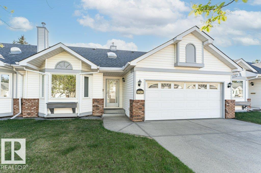 3242 38 Avenue NW, Larkspur, Edmonton