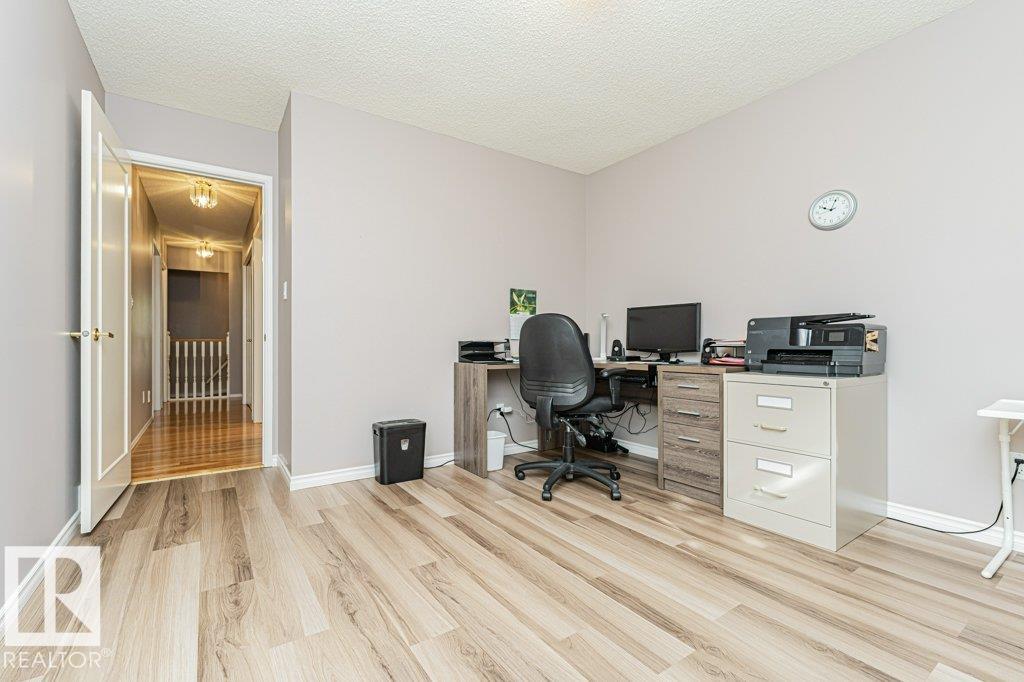 Photo 16 at 3242 38 Avenue NW, Larkspur, Edmonton