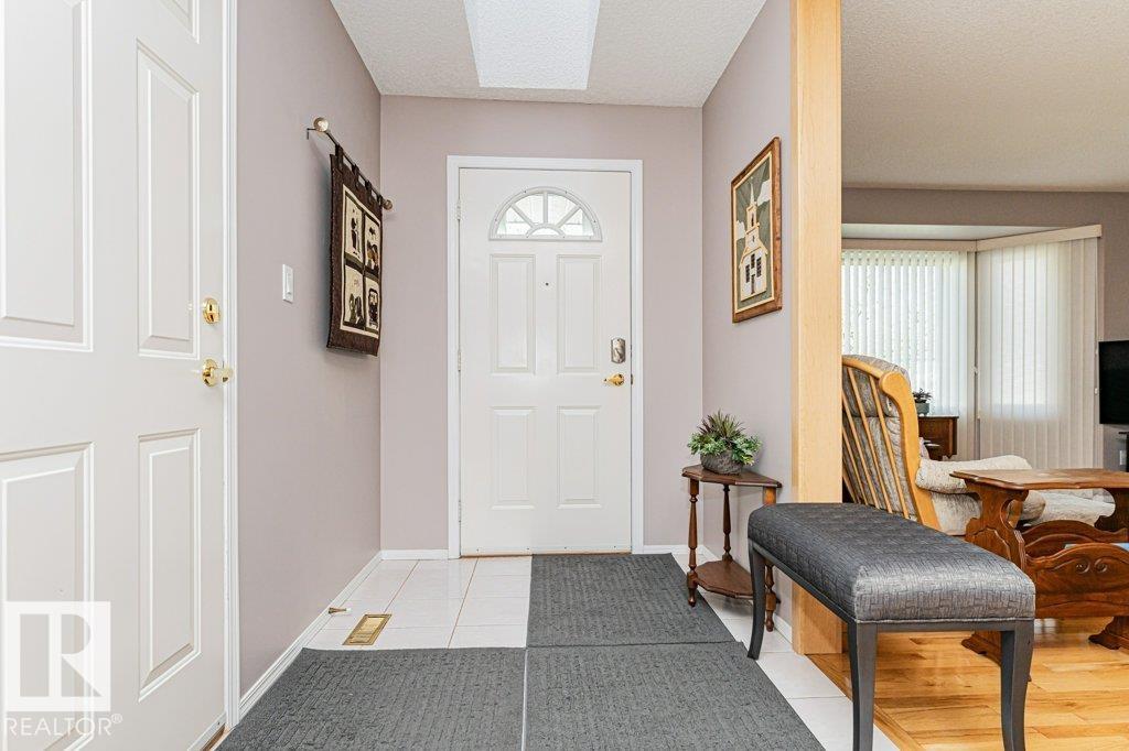 Photo 20 at 3242 38 Avenue NW, Larkspur, Edmonton