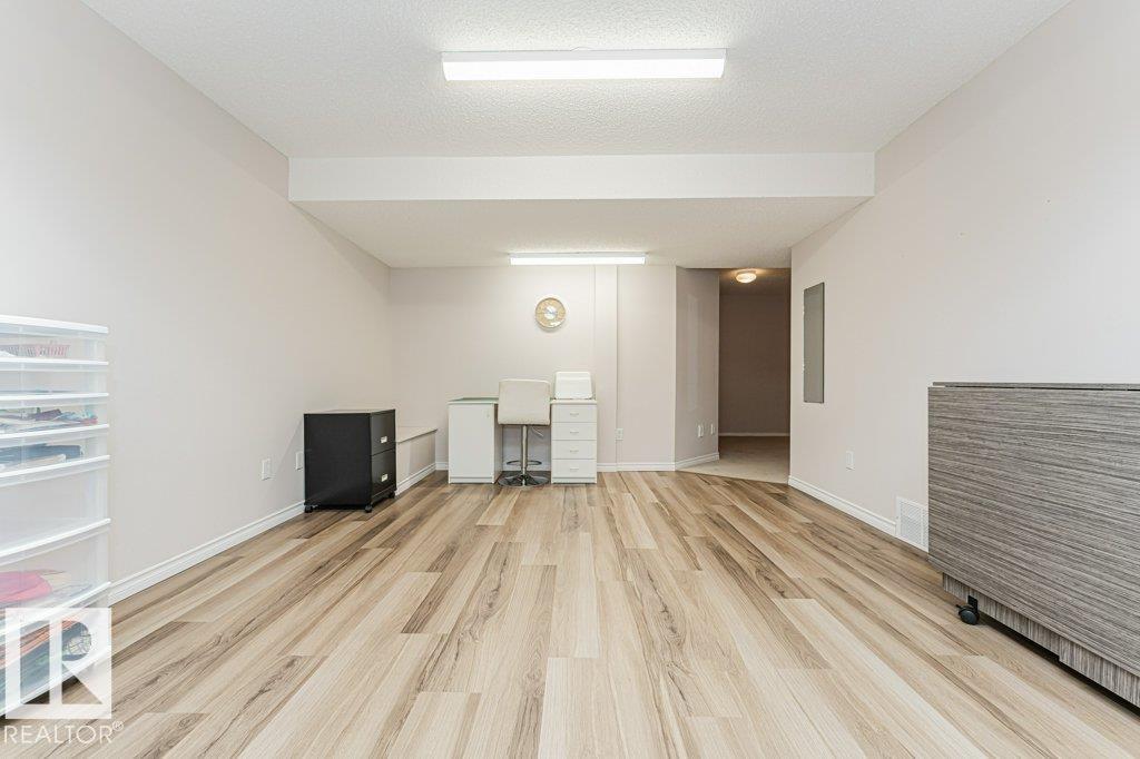 Photo 25 at 3242 38 Avenue NW, Larkspur, Edmonton