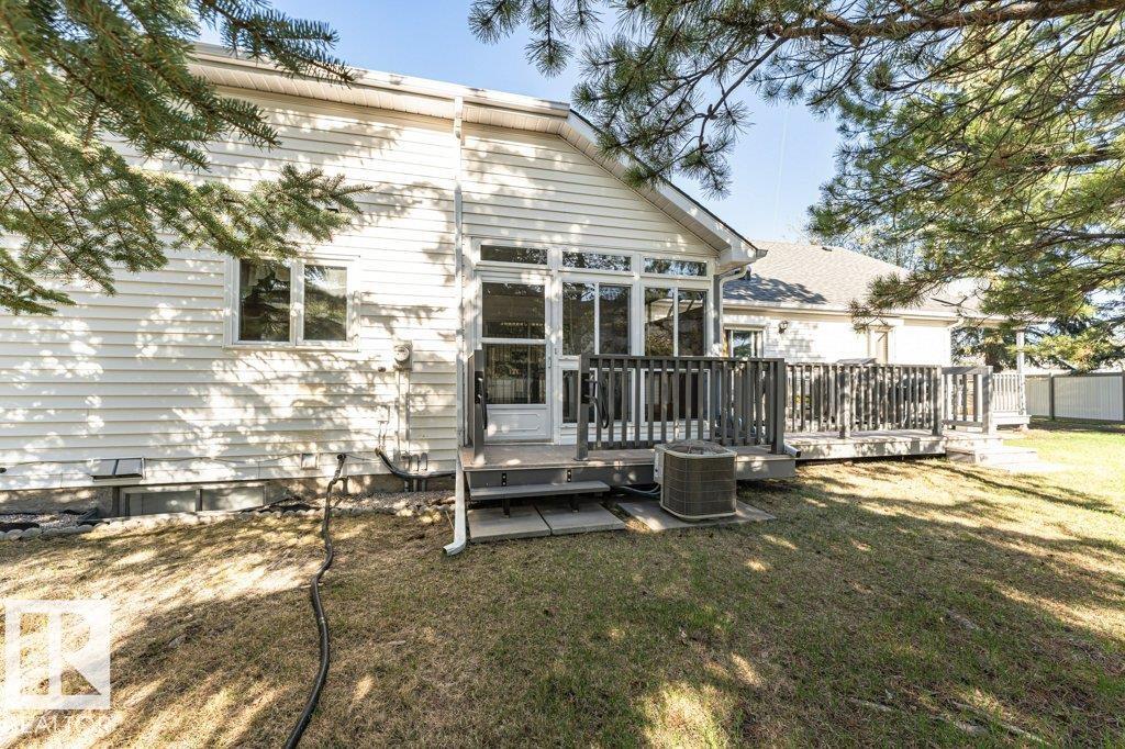 Photo 38 at 3242 38 Avenue NW, Larkspur, Edmonton