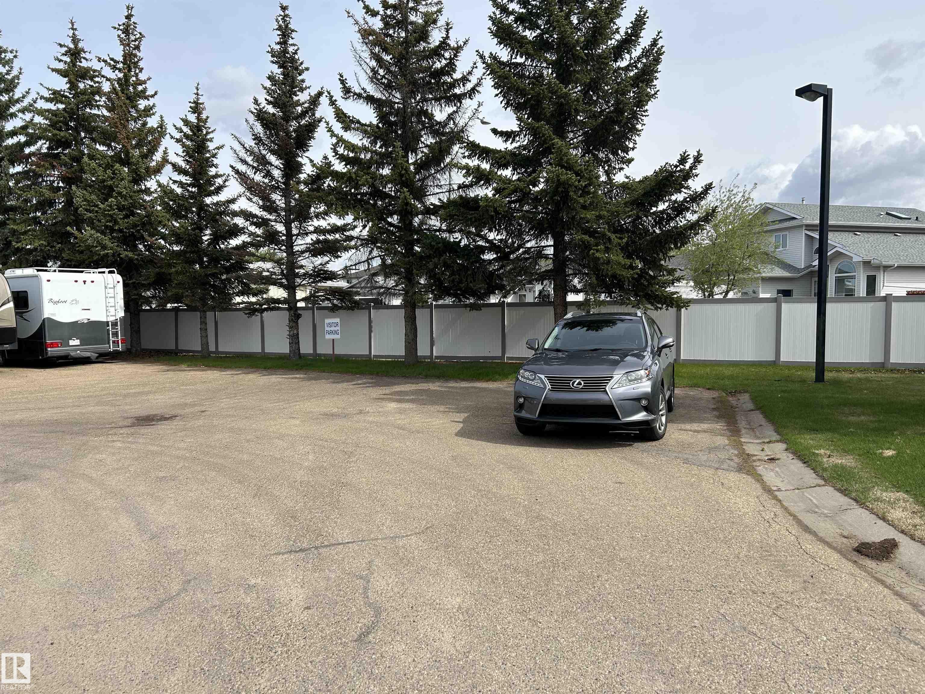 Photo 45 at 3242 38 Avenue NW, Larkspur, Edmonton