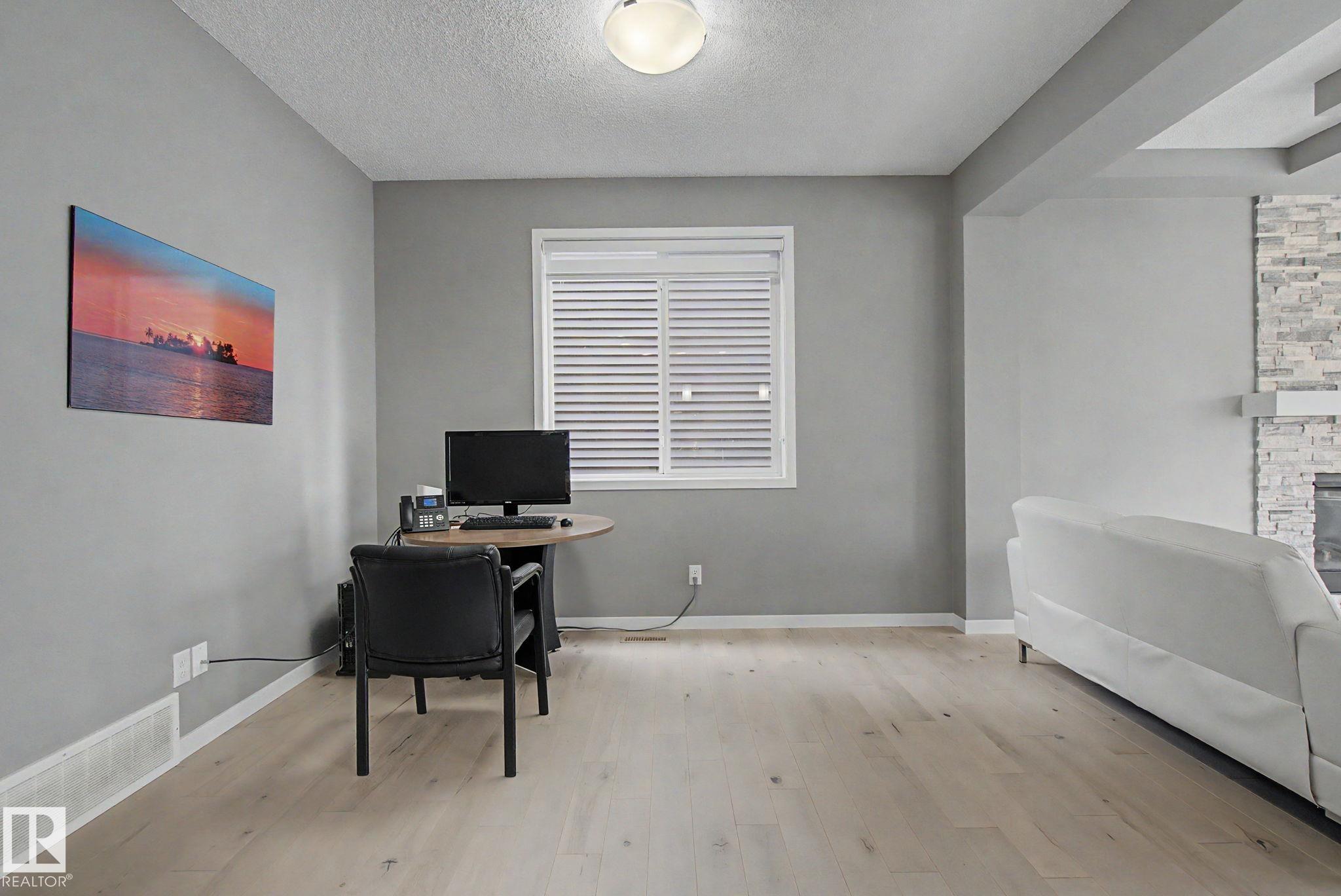 Photo 18 at 2233 56 Street SW, Walker, Edmonton
