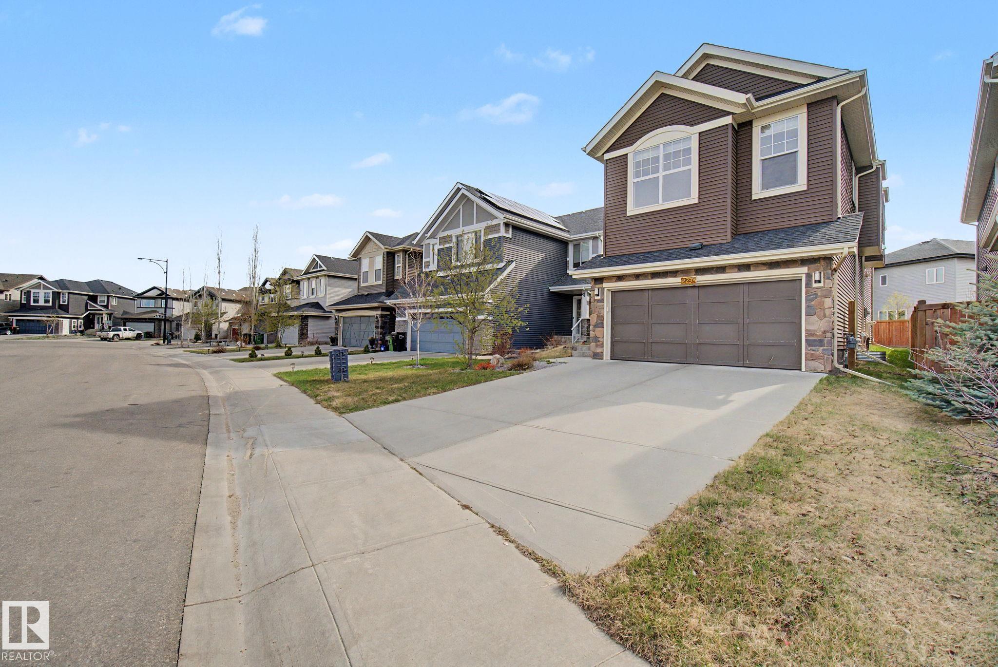 2233 56 Street SW, Walker, Edmonton