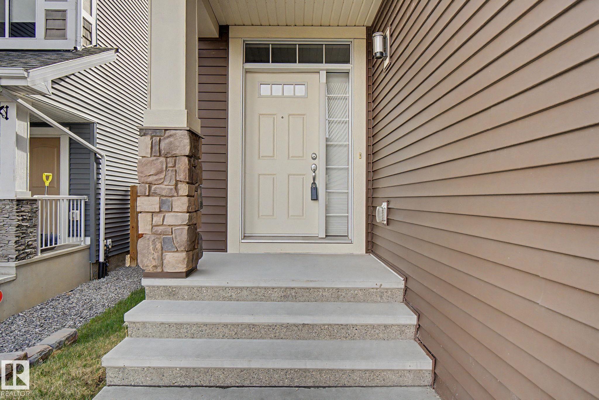 2233 56 Street SW, Walker, Edmonton