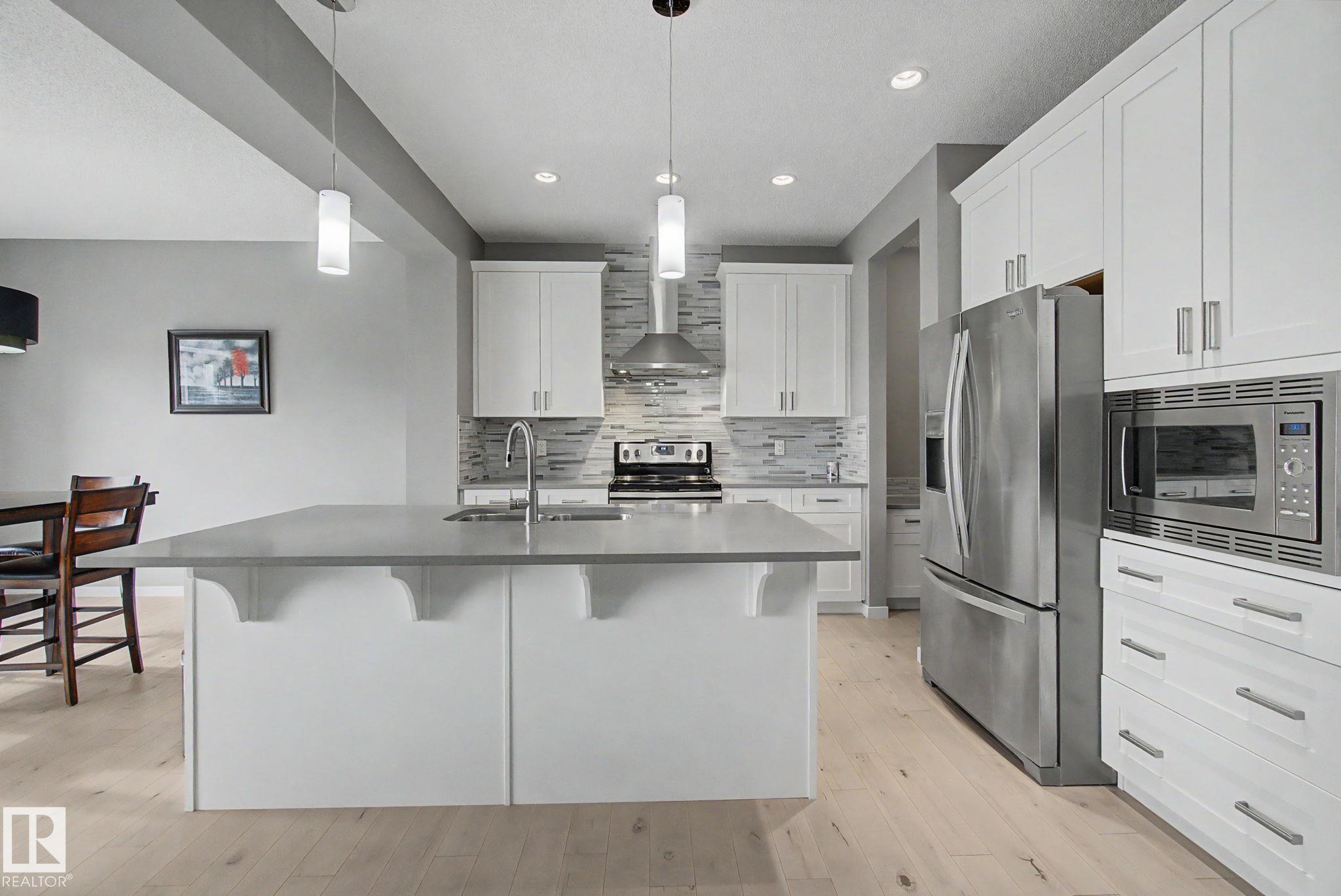Photo 7 at 2233 56 Street SW, Walker, Edmonton