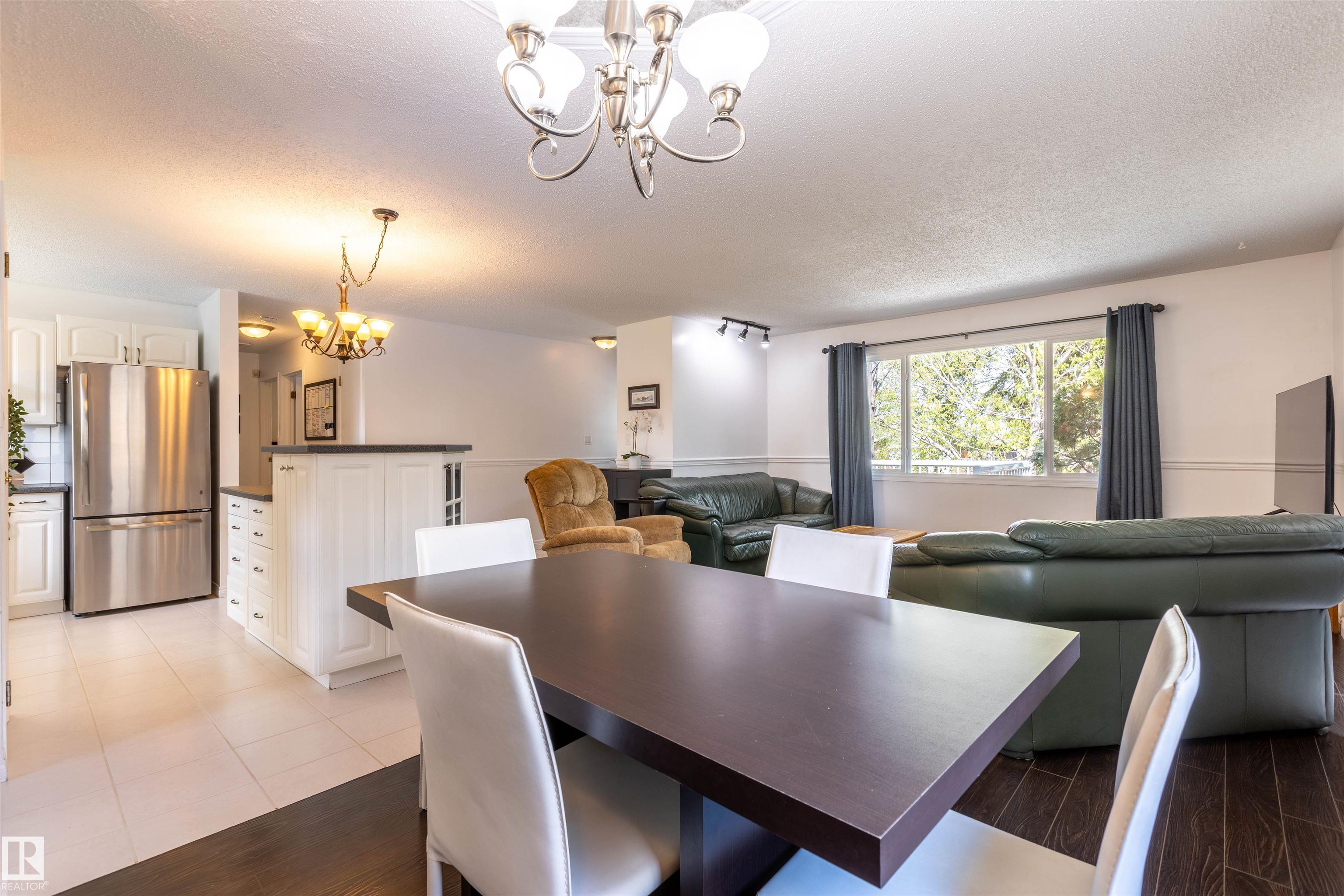 Photo 9 at 722 Grandin Drive, Morinville