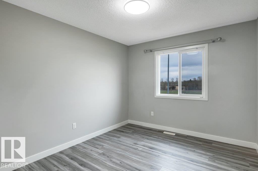 https://zimg.paragon.ice.com/ParagonImages/Property/PM/RAE/225401343/19/0/0/61997ffccce43e8306f6cc37e6abda2b/1/05b7c8101408672e23d3334065ea4f6b/225401343-3e5334a0-d3c2-4f08-a0d5-d704c7acc766.JPG