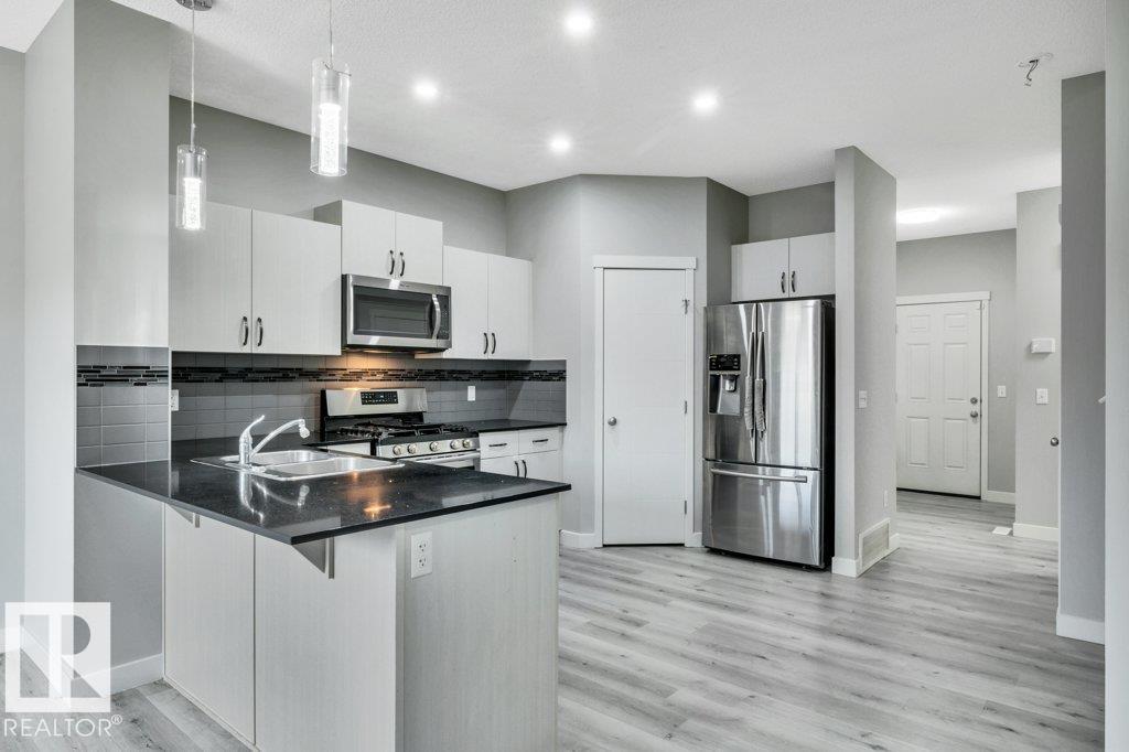 https://zimg.paragon.ice.com/ParagonImages/Property/PM/RAE/225401343/7/0/0/33156b42d5df9903132efc7d52f44d59/1/05b7c8101408672e23d3334065ea4f6b/225401343-9e678a70-28a5-45f0-a66f-0d2f34924dfc.JPG