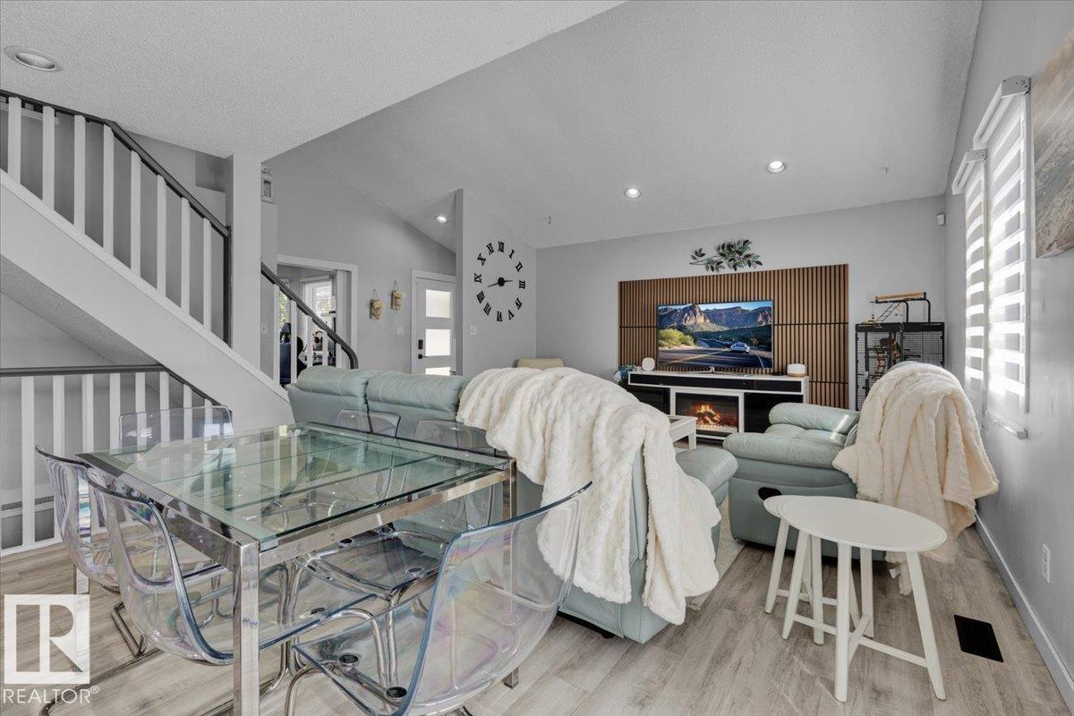 https://zimg.paragon.ice.com/ParagonImages/Property/PM/RAE/225401344/8/0/0/0dab4cf21365f5fb0e55f0f020547b4a/1/bdc369511dcd0b6e80f12e59b9516262/225401344-0CEF153B-CF24-4888-AACA-6FB5587F3932.JPG