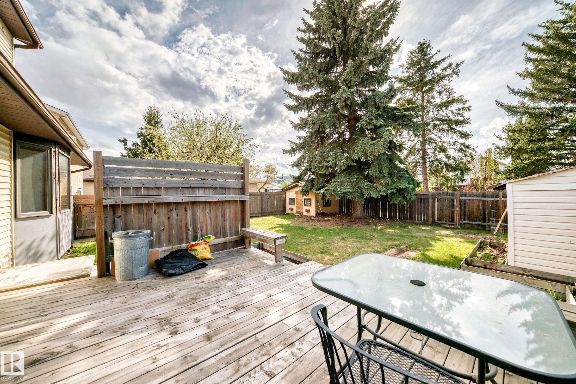 https://zimg.paragon.ice.com/ParagonImages/Property/PM/RAE/225401347/11/0/0/e0131c91b5e3792bc401b40720cf1dc1/1/1f7014cb32c0a5c80bb9f10fcde7fa67/225401347-2986242b-2a43-402e-b05d-ce67891d728e.JPG