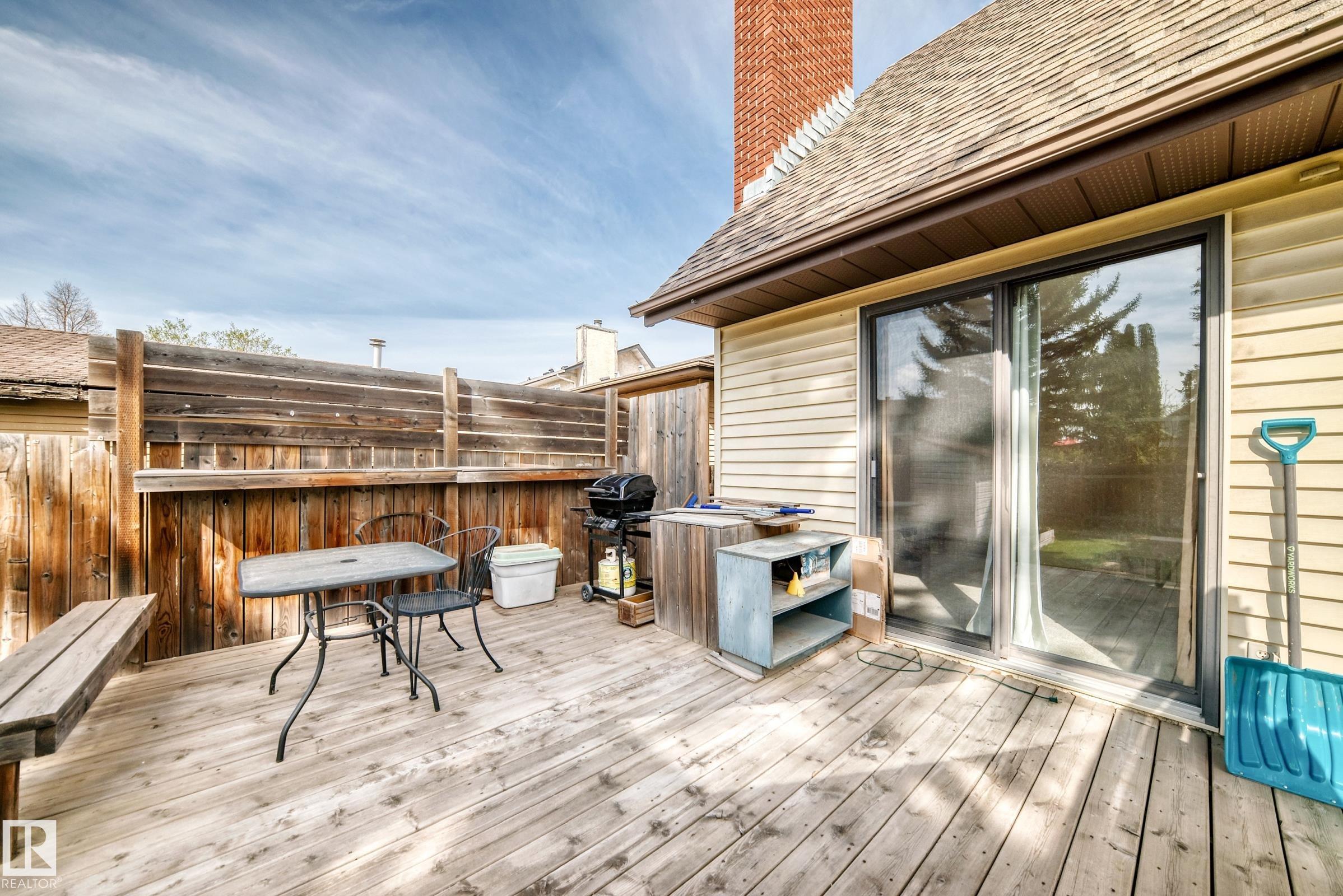 https://zimg.paragon.ice.com/ParagonImages/Property/PM/RAE/225401347/12/0/0/4218b39ab449d9815291bc8e53ae0e22/1/1f7014cb32c0a5c80bb9f10fcde7fa67/225401347-65cfa7da-d23b-407c-93ec-2f50840a88fc.JPG