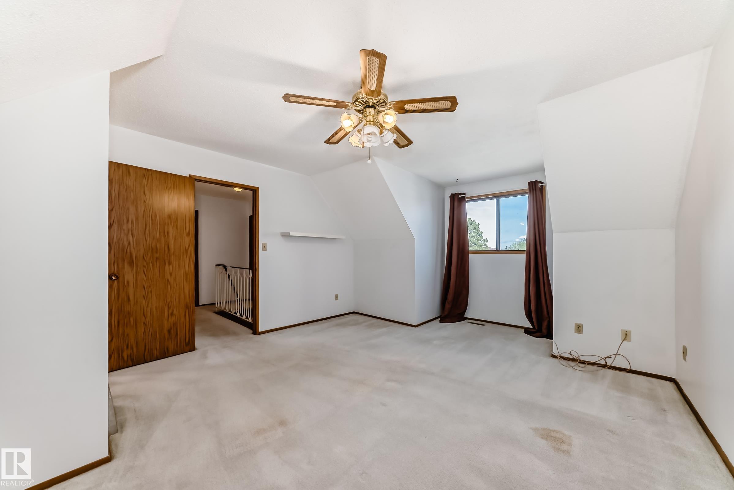 https://zimg.paragon.ice.com/ParagonImages/Property/PM/RAE/225401347/21/0/0/77b794c027516a850fc885340efeb12f/1/1f7014cb32c0a5c80bb9f10fcde7fa67/225401347-4e72d76a-ae45-441a-9601-a9836a2738b8.JPG