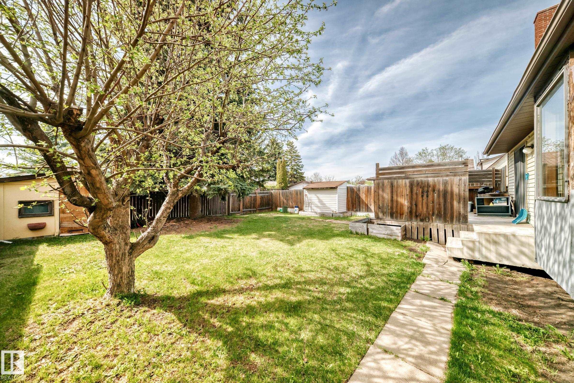 https://zimg.paragon.ice.com/ParagonImages/Property/PM/RAE/225401347/34/0/0/50bd05e447ff01ef32d0e0d9ba1ee1f6/1/1f7014cb32c0a5c80bb9f10fcde7fa67/225401347-22fbf193-24f8-4fdd-a1f1-308e464cd92b.JPG