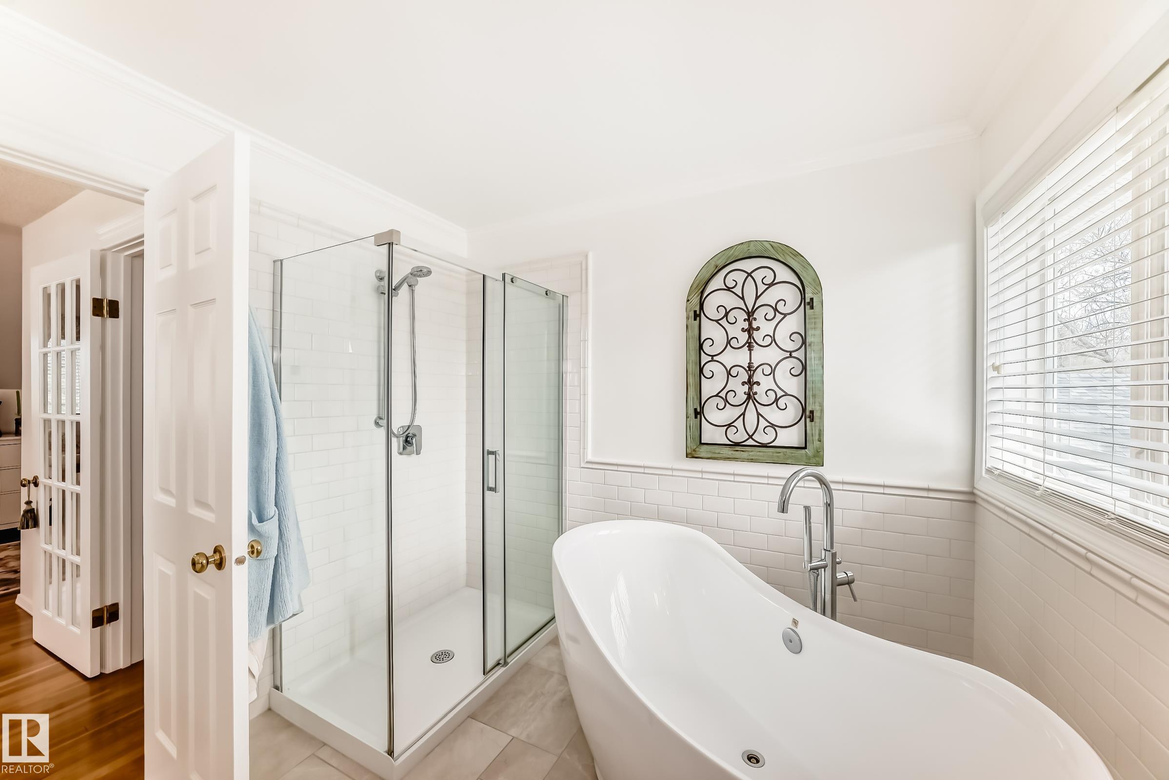 Photo 31 at 11115 44 Street NW, Beverly Heights, Edmonton