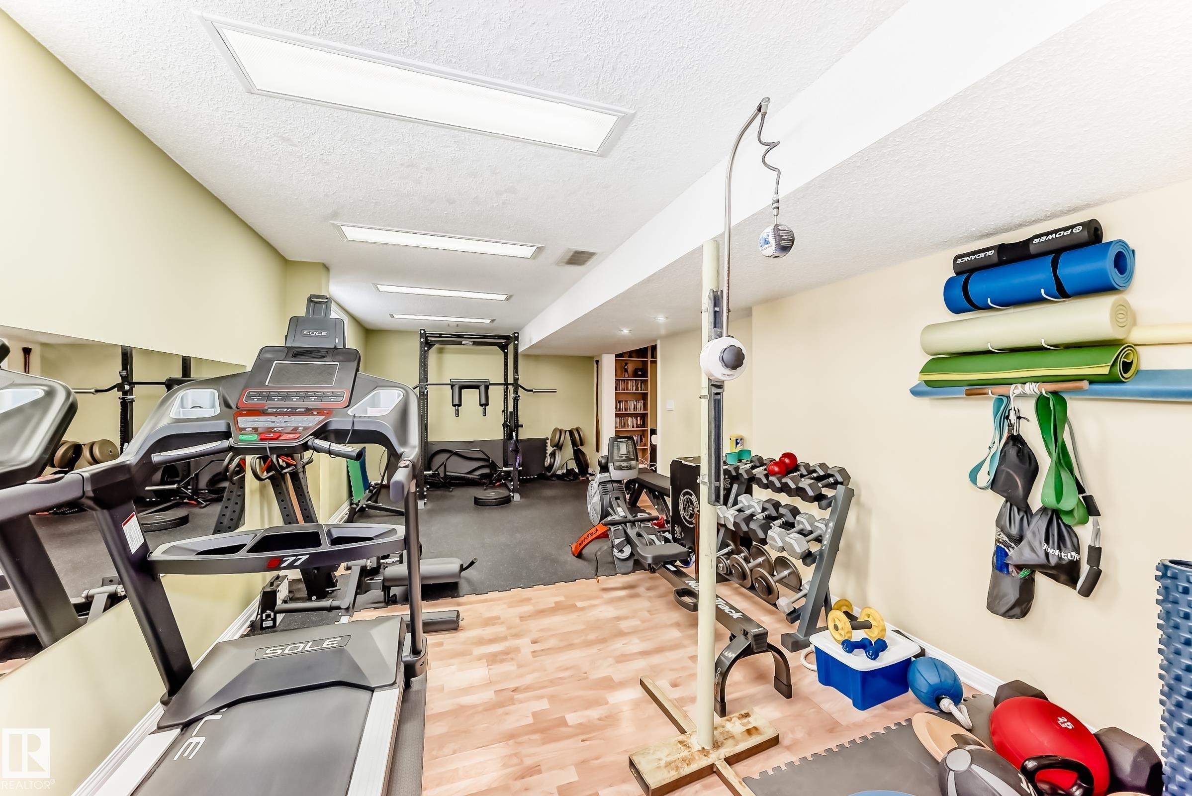 Photo 42 at 11115 44 Street NW, Beverly Heights, Edmonton