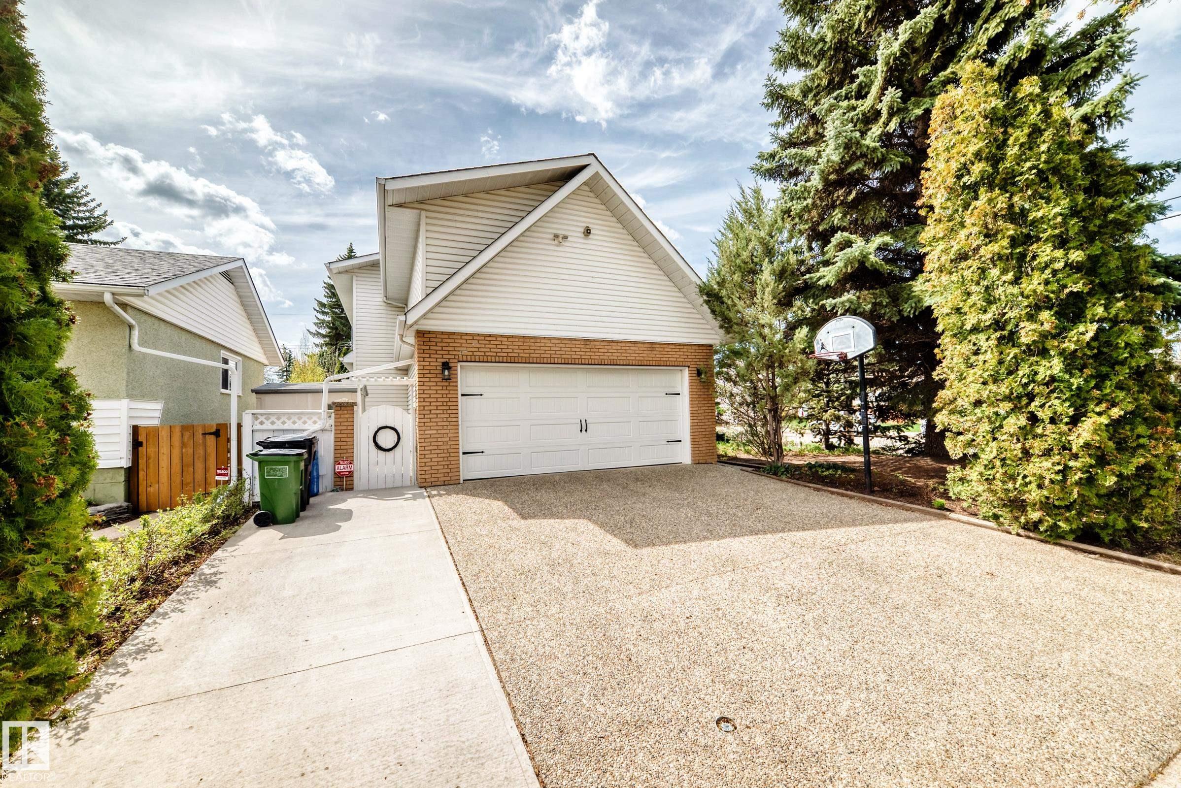Photo 55 at 11115 44 Street NW, Beverly Heights, Edmonton