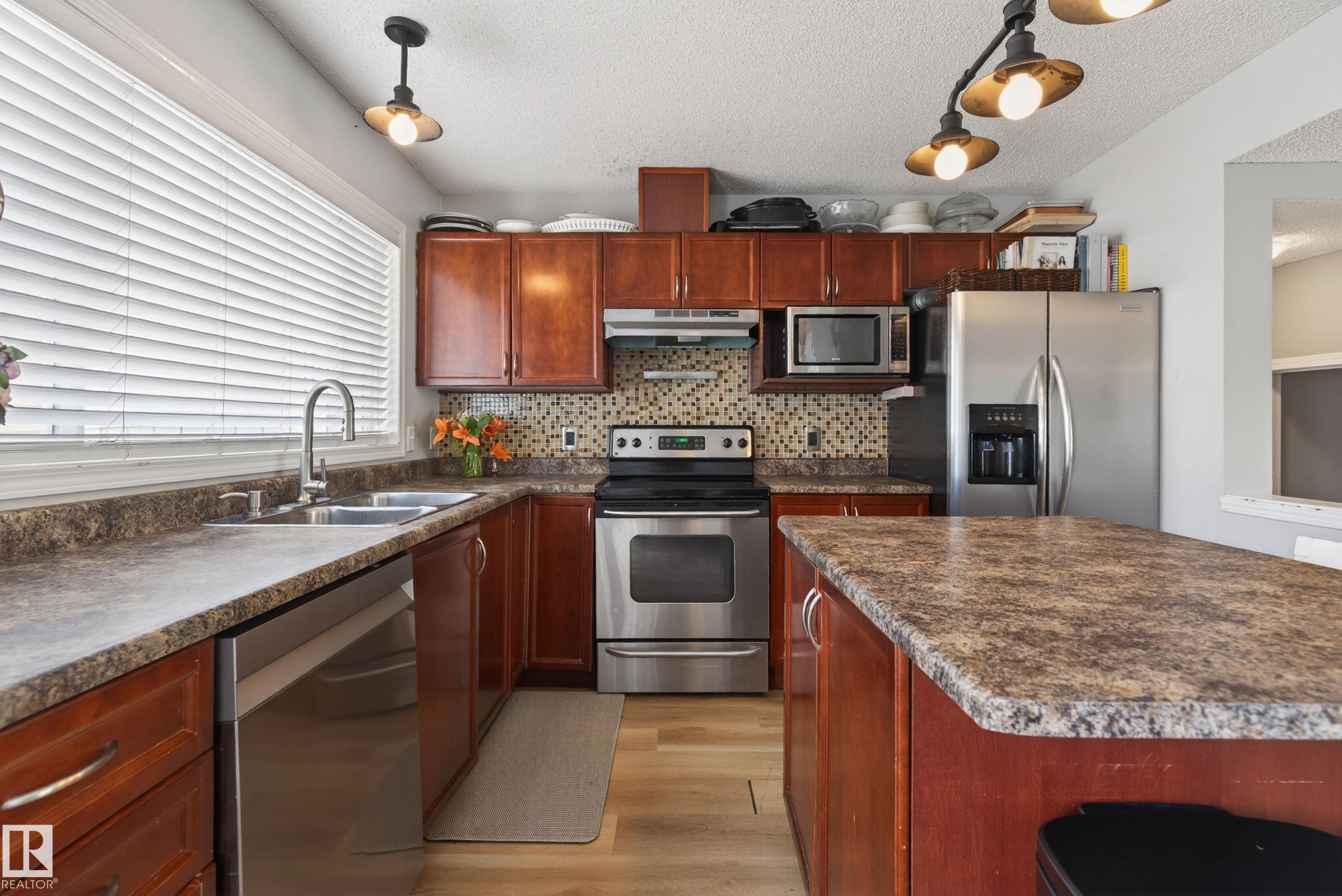 6054 South Terwillegar Boulevard NW, South Terwillegar, Edmonton