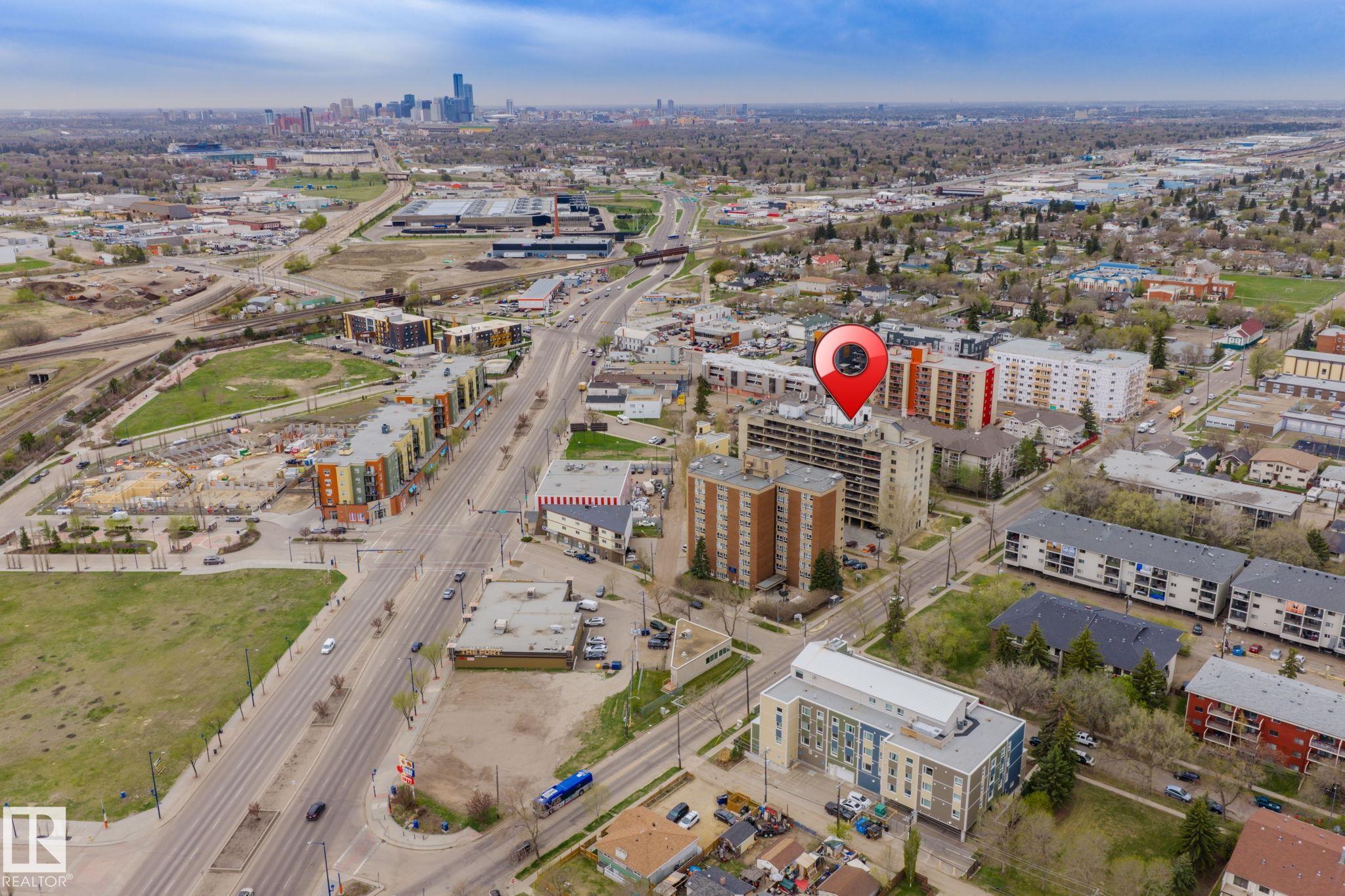 https://zimg.paragon.ice.com/ParagonImages/Property/PM/RAE/225401353/29/0/0/a3b290463c913a093f8ab5f7043f963d/1/e981c9777748563f218fc0f77ef197b6/225401353-6bfaf5dd-44d1-4a77-99d3-b2ce0df05aaa.JPG