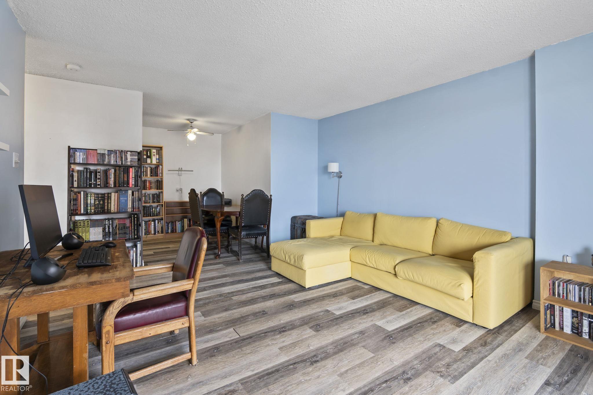 https://zimg.paragon.ice.com/ParagonImages/Property/PM/RAE/225401353/9/0/0/33e0c9ca93e5f5d4c45637fb0f7cb892/1/e981c9777748563f218fc0f77ef197b6/225401353-6fafdc7f-f6d7-4536-a1d6-bade0dffa598.JPG