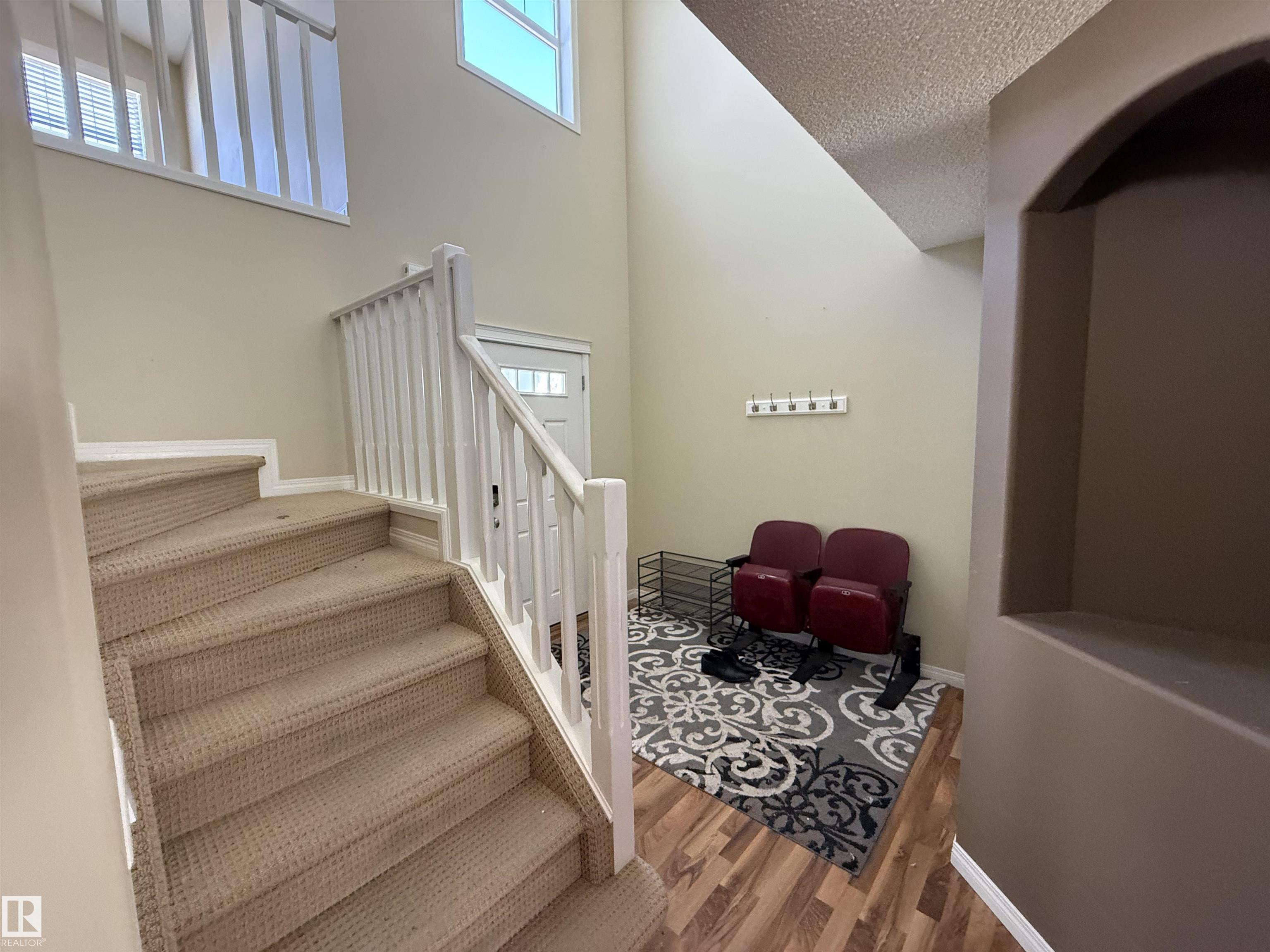 https://zimg.paragon.ice.com/ParagonImages/Property/PM/RAE/225401355/17/0/0/6e5c264d6ca542bd7c51a036f532e8be/1/6497d9901fecf9fb60249fbb46860a97/225401355-50937ED3-85F1-43C6-98CF-4C4570F01412.JPG