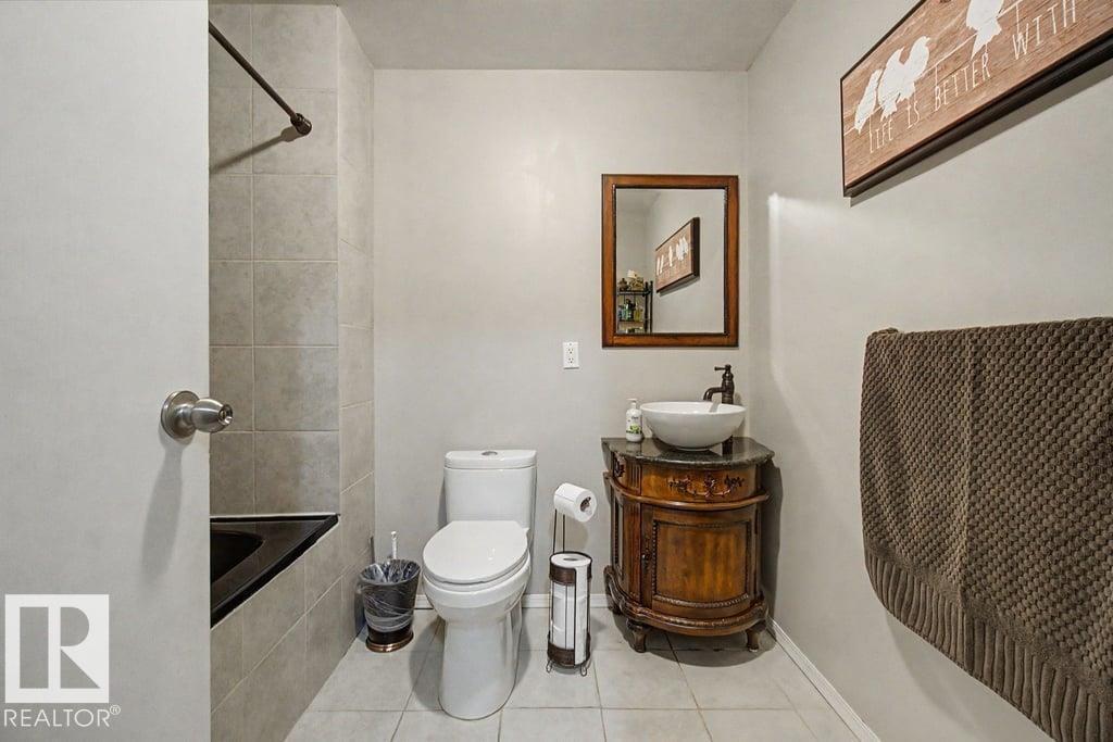 https://zimg.paragon.ice.com/ParagonImages/Property/PM/RAE/225401356/52/0/0/9767ef18fae818e13239c61828b9d13e/1/2f8f7a7173724f658454f3a0d7fe59b7/225401356-e7792e72-5d15-46df-a647-f281a1887ea5.JPG