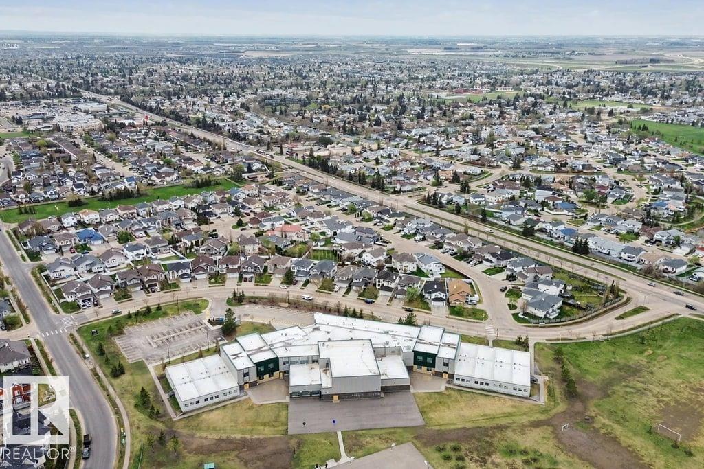 https://zimg.paragon.ice.com/ParagonImages/Property/PM/RAE/225401356/71/0/0/48ade188cb5aba73835d8c7dace48ee9/1/2f8f7a7173724f658454f3a0d7fe59b7/225401356-5092136a-a182-4f01-9d5c-c6c98ee16ff8.JPG