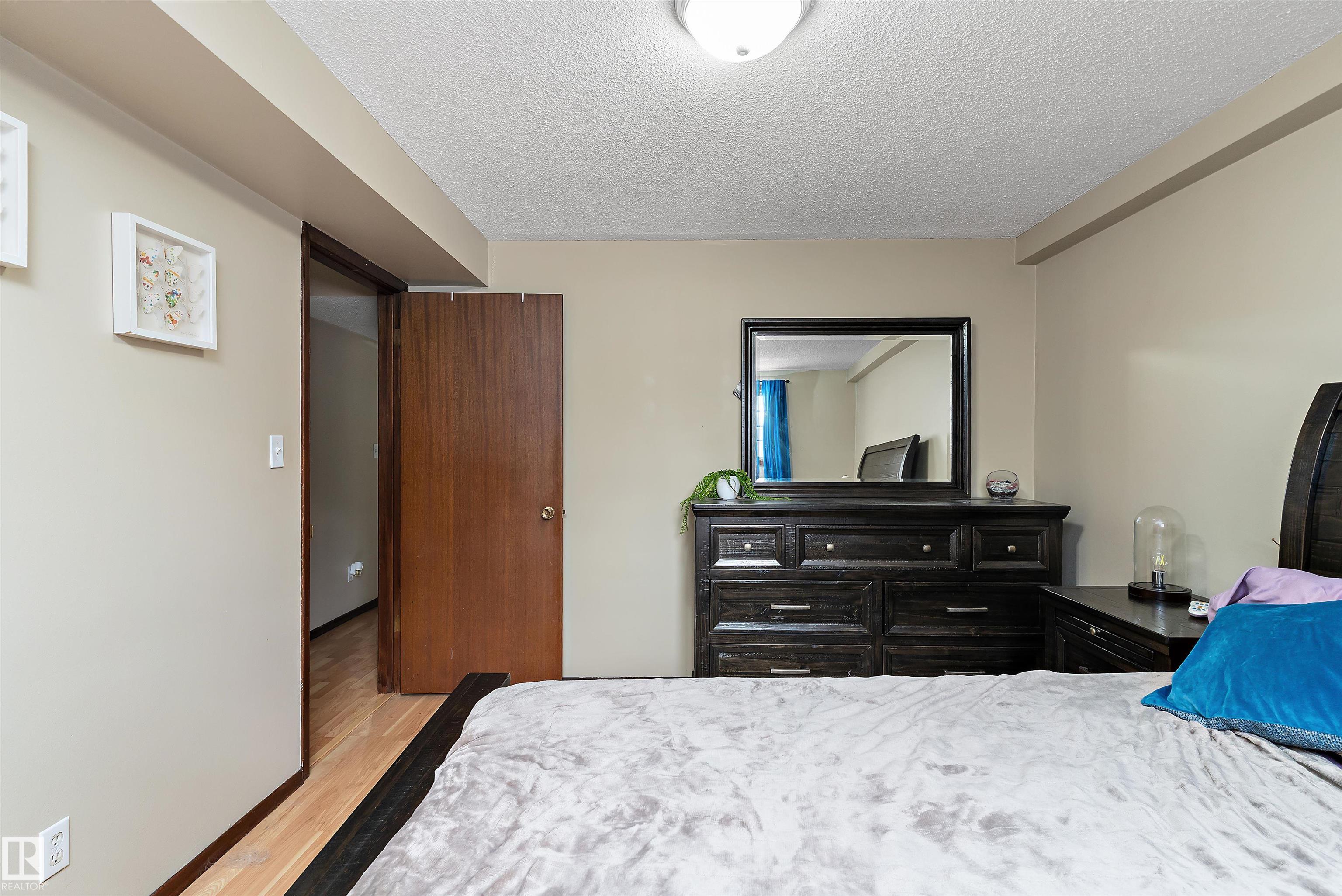 Photo 24 at 12916 69 Street NW, Balwin, Edmonton