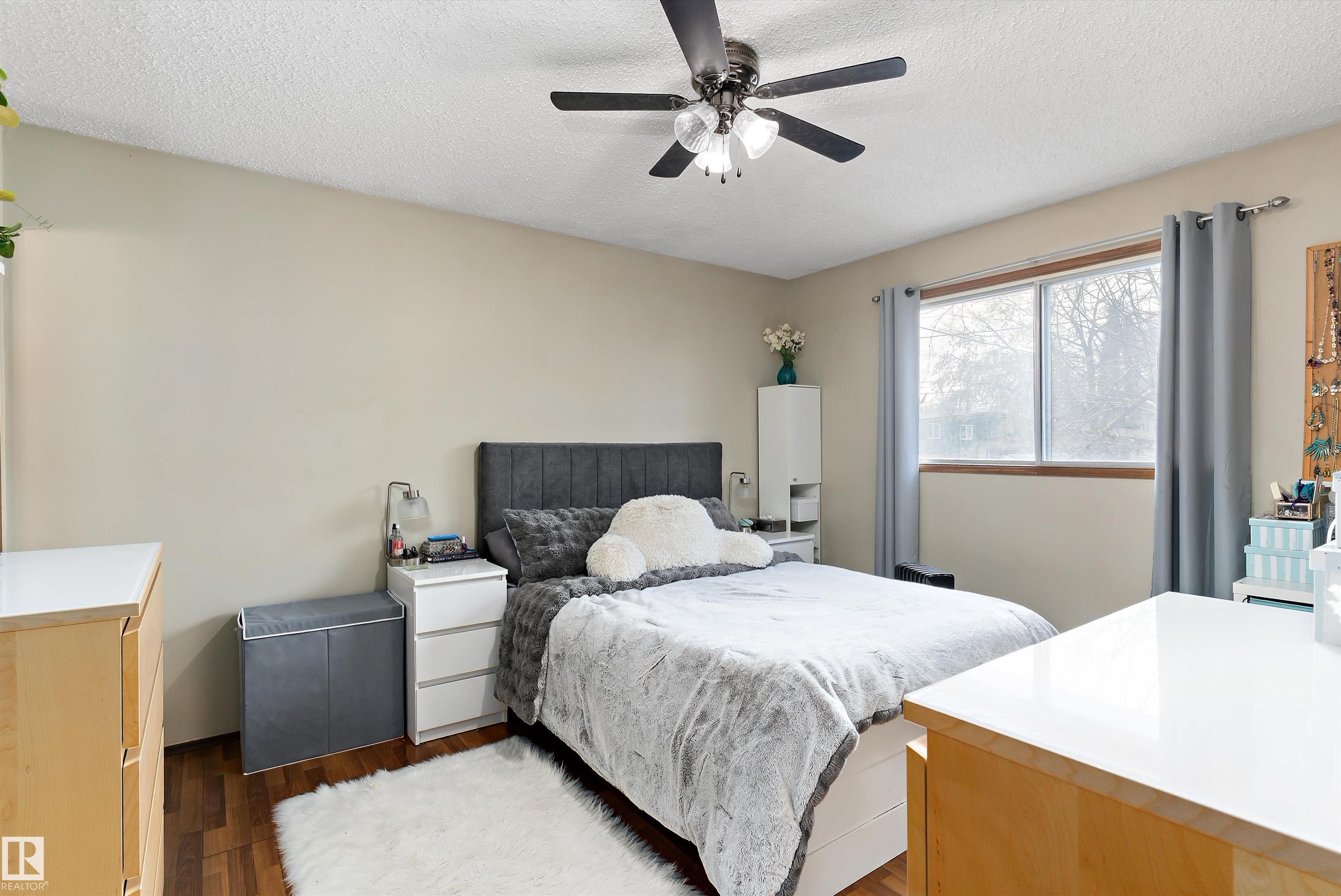 Photo 33 at 12916 69 Street NW, Balwin, Edmonton