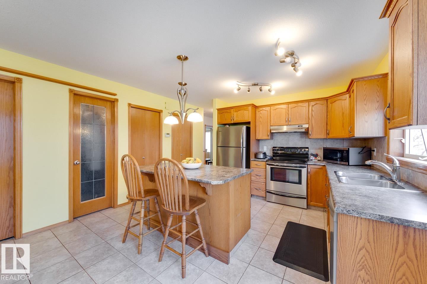 Photo 9 at 10816 67 Avenue NW, Allendale, Edmonton